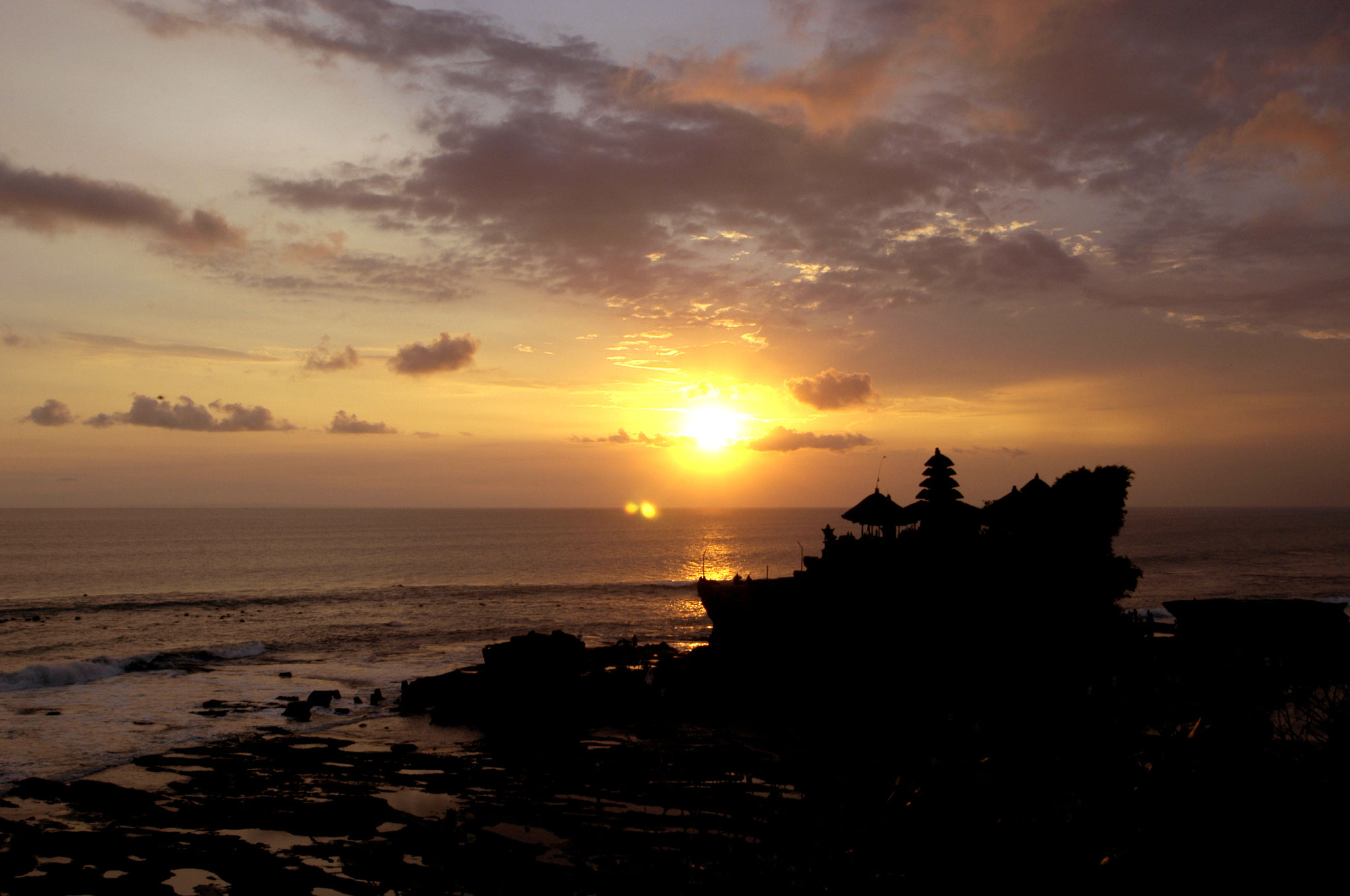 Sonnenuntergang beim Tanah Lot Tempel