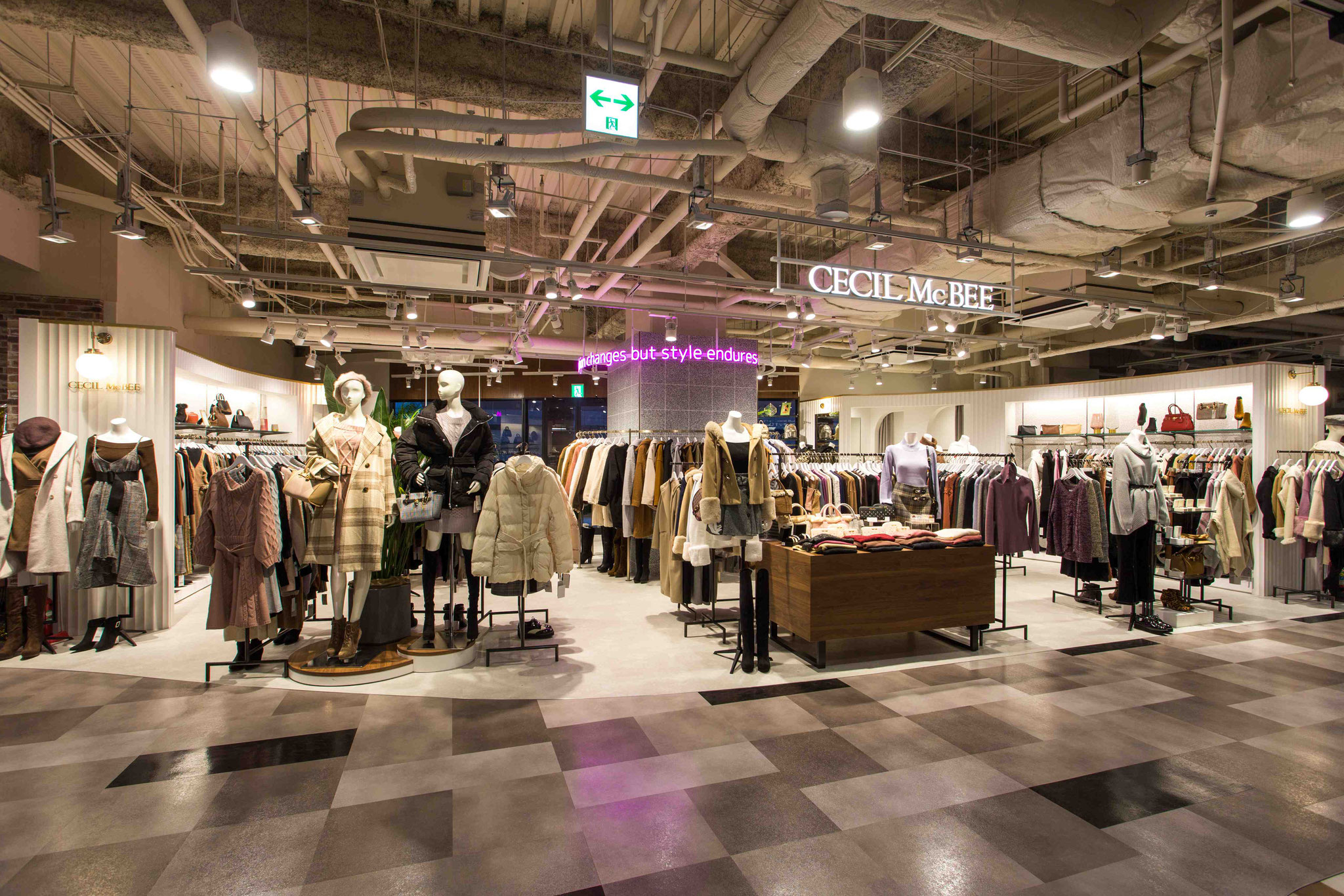 CECILMcBEE キャナルシティOPA店様【新装／施工】