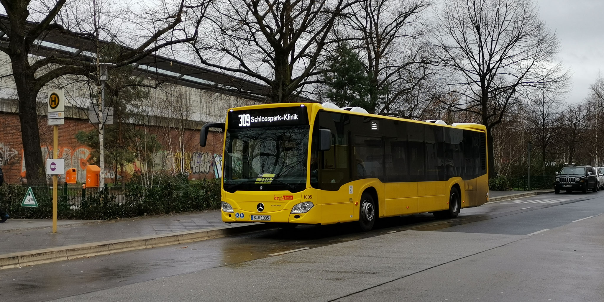 C2, B V1005, Berlin U Wilmersdorfer Str./S Charlottenburg, 15.01.2019, Fabian Ley 