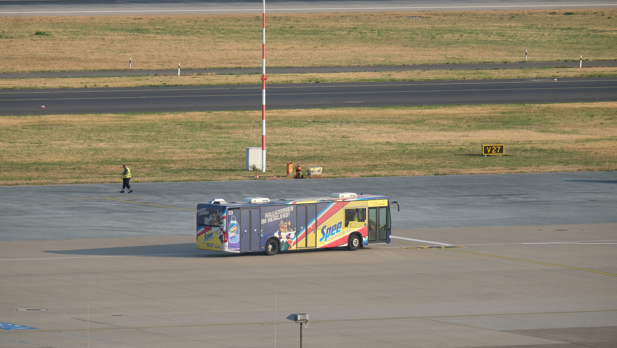 O 530 II (Citaro Facelift) nr. 33, Düsseldorf Flughafen, August 2018, Ingo Weidler