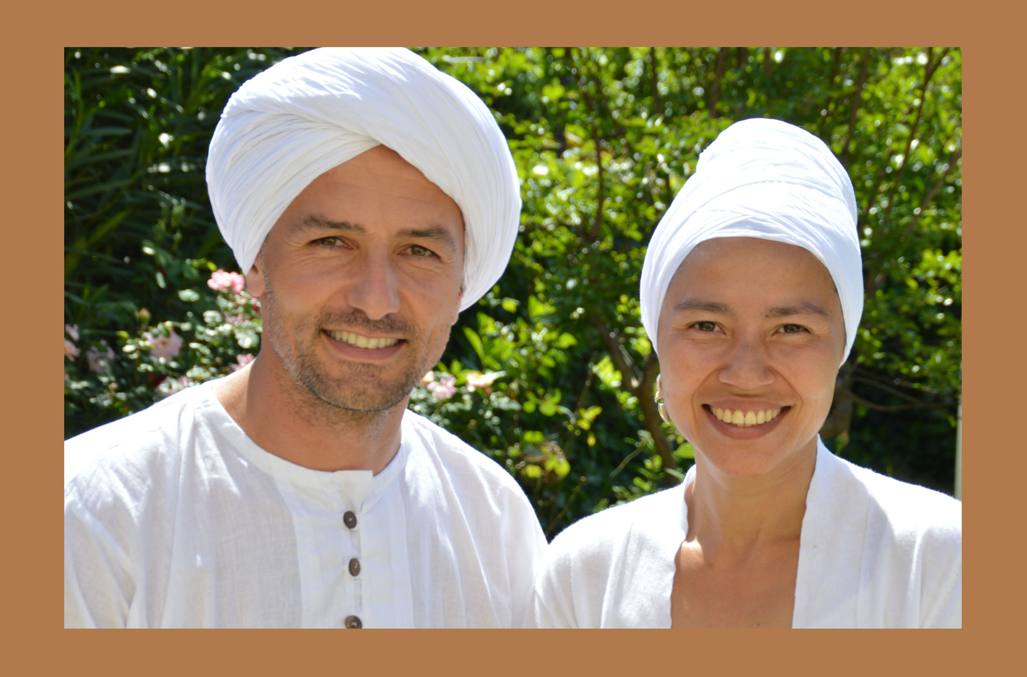 Elodie et Brice Cavallero - Yoga Kundalini
