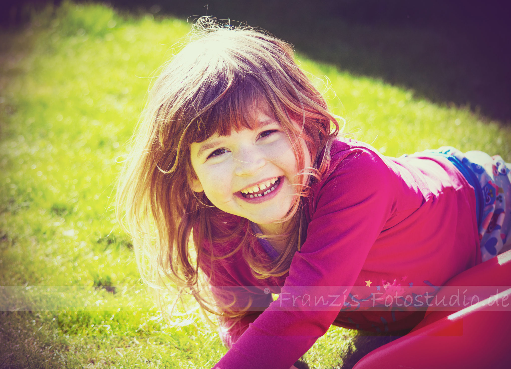 Outdoor Kindershooting Kinderfotos Franzis Fotostudio Walle