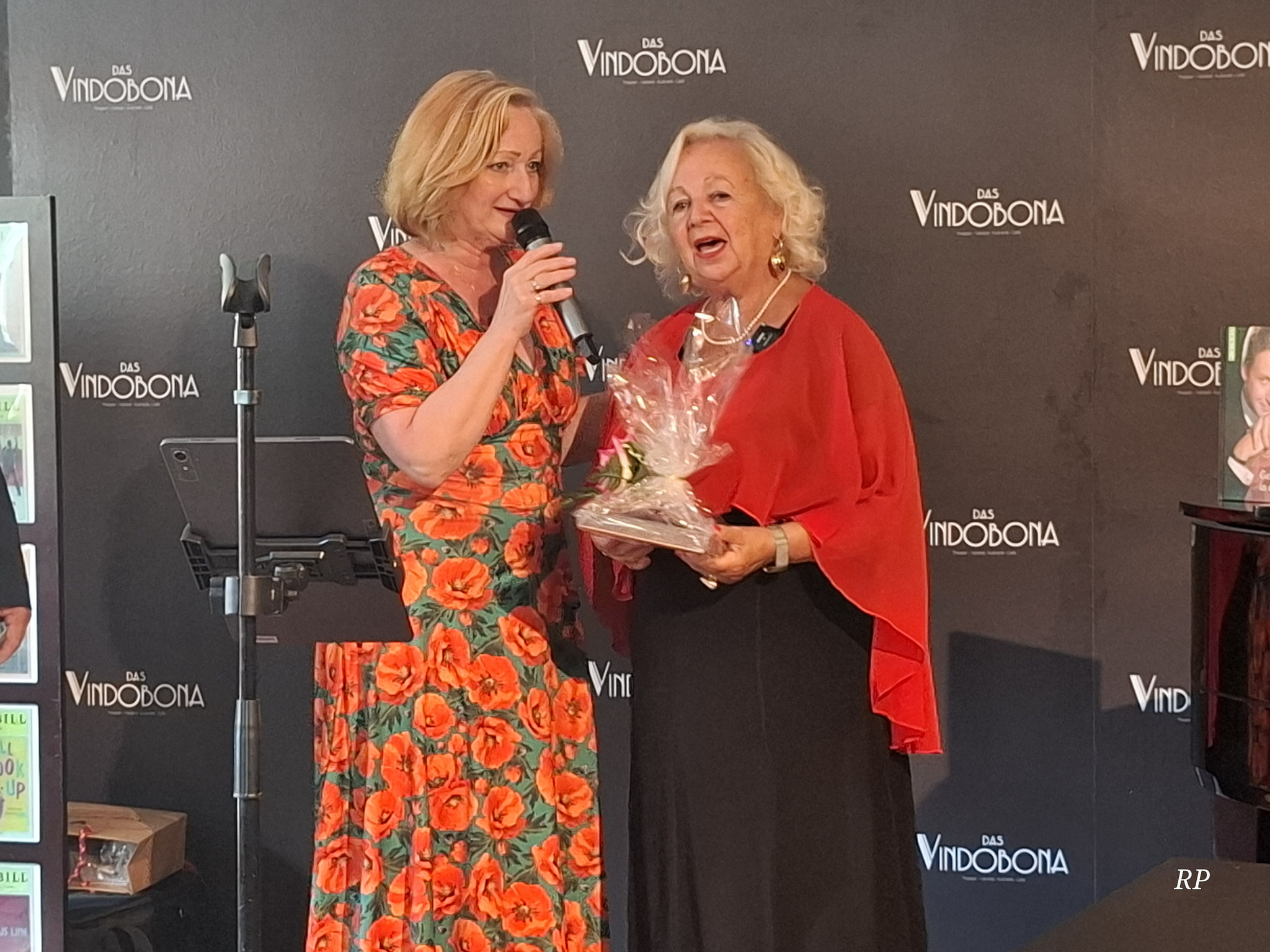 Regine und Eva Kresic