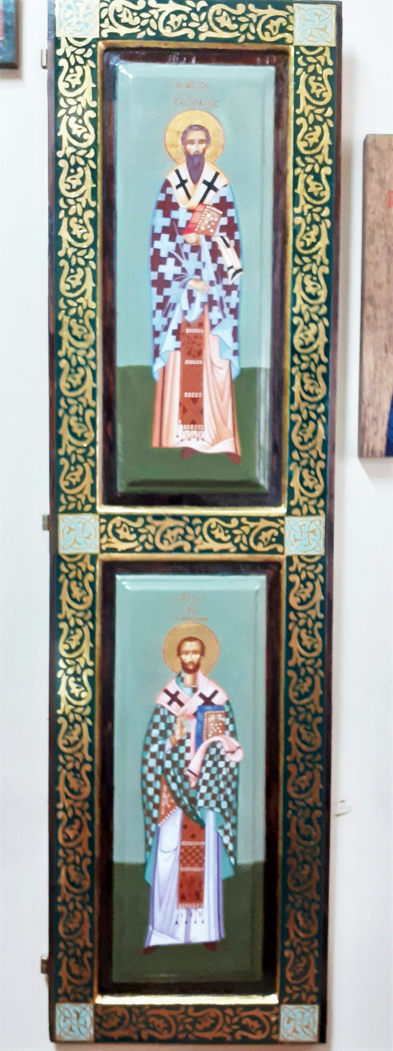 HOJA DE VENTANA CON DOS PADRES DE LA IGLESIA BASILEO Y JUAN CRISÓSTOMO    1,24  X 34  METROS     1.000 €