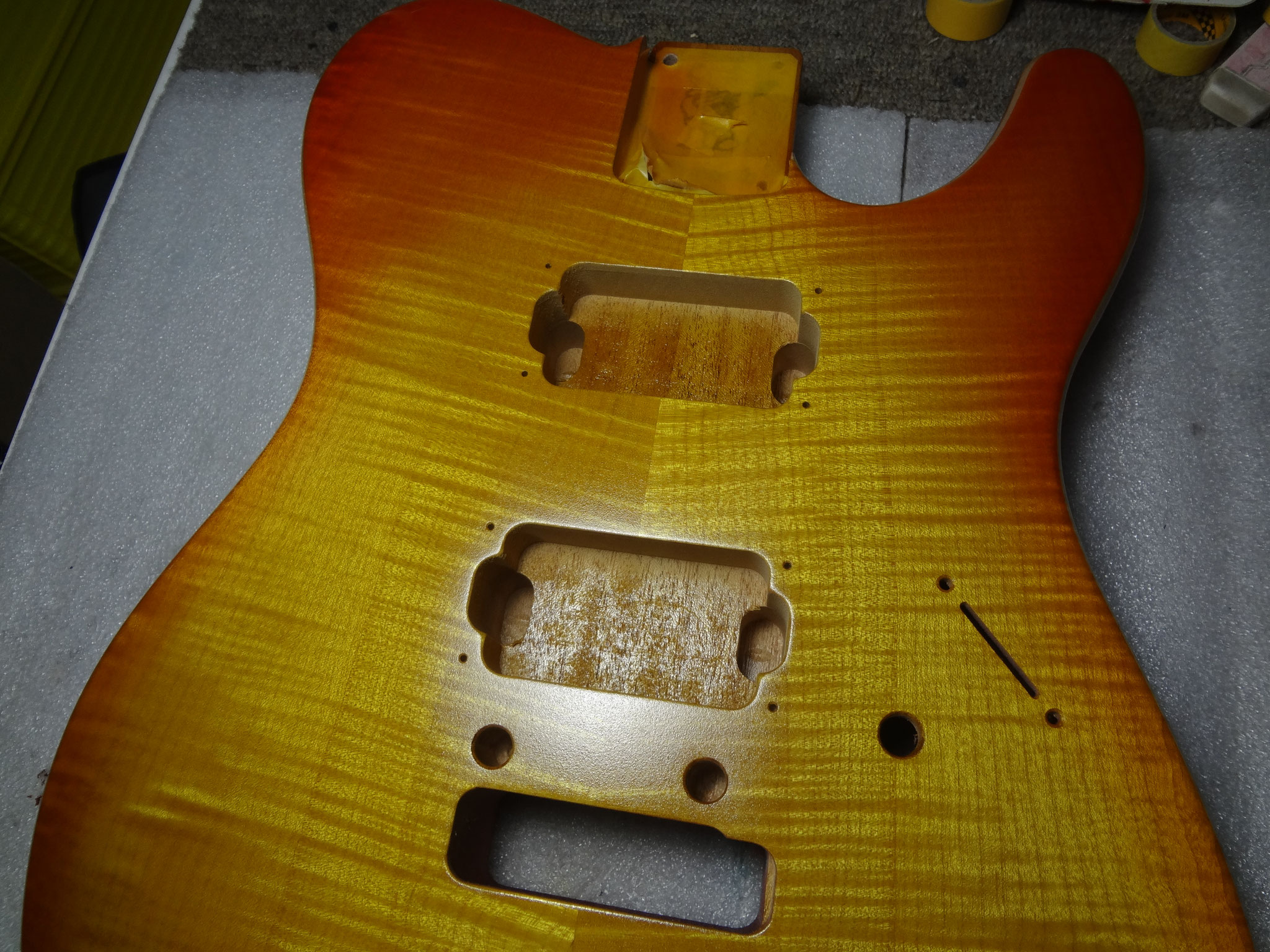 テレ 2H 24F レモンドロップ ギターオーダーメイド承ります。お気軽にご相談下さい。