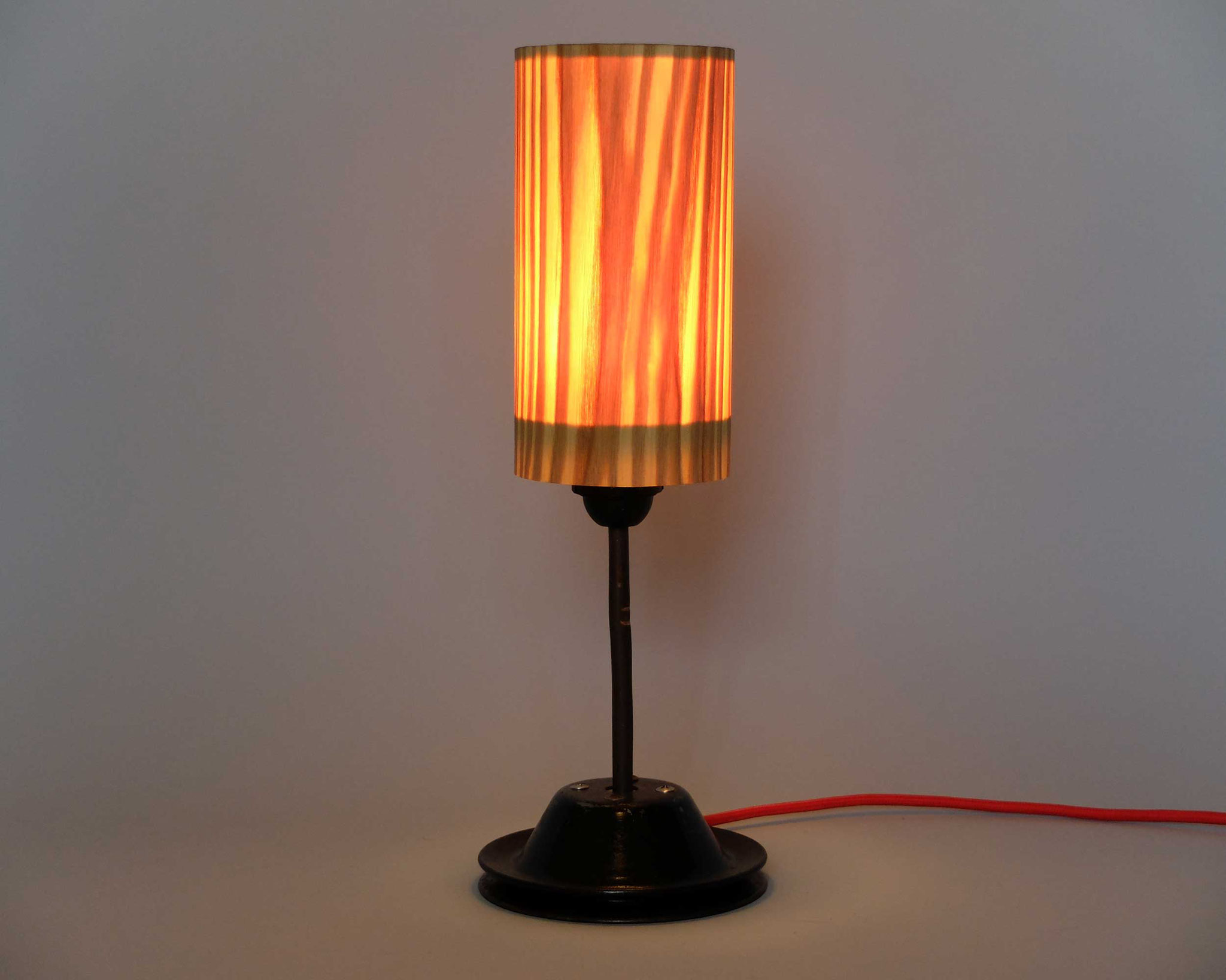 Upcycling Tischlampe Mensula