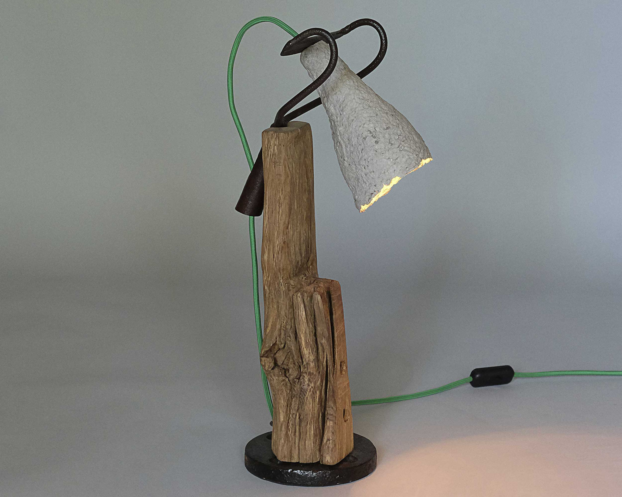 Upcycling Tischlampe Cornibus