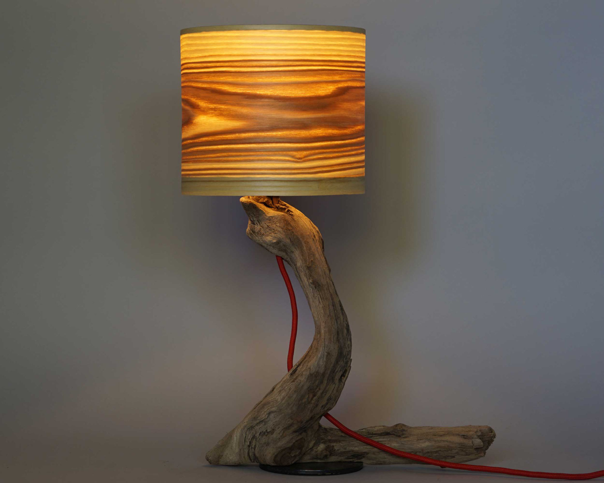 Upcycling Tischlampe Portentum