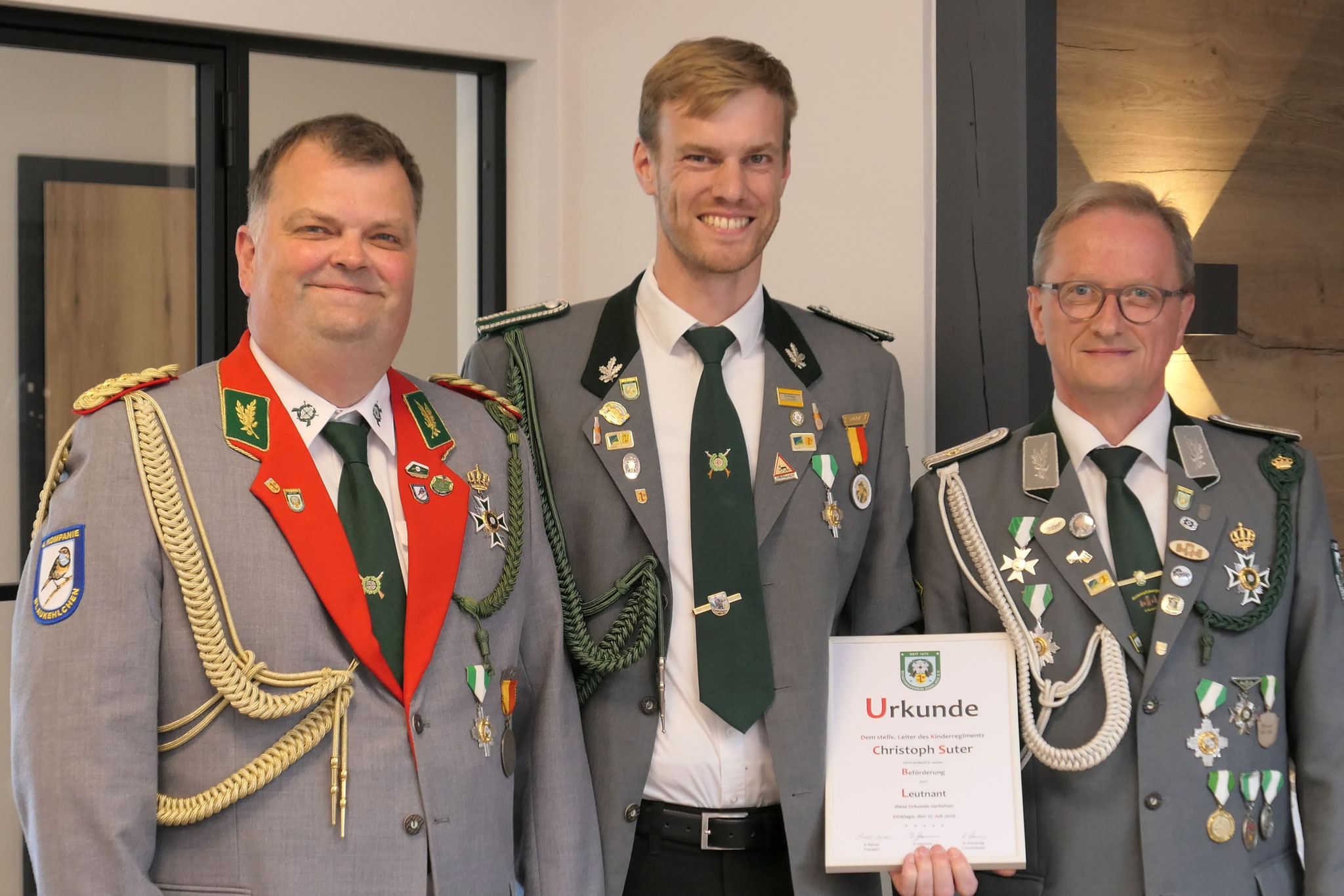 Christoph Suther ist jetzt Leutnant und Leiter des Kinderregiments
