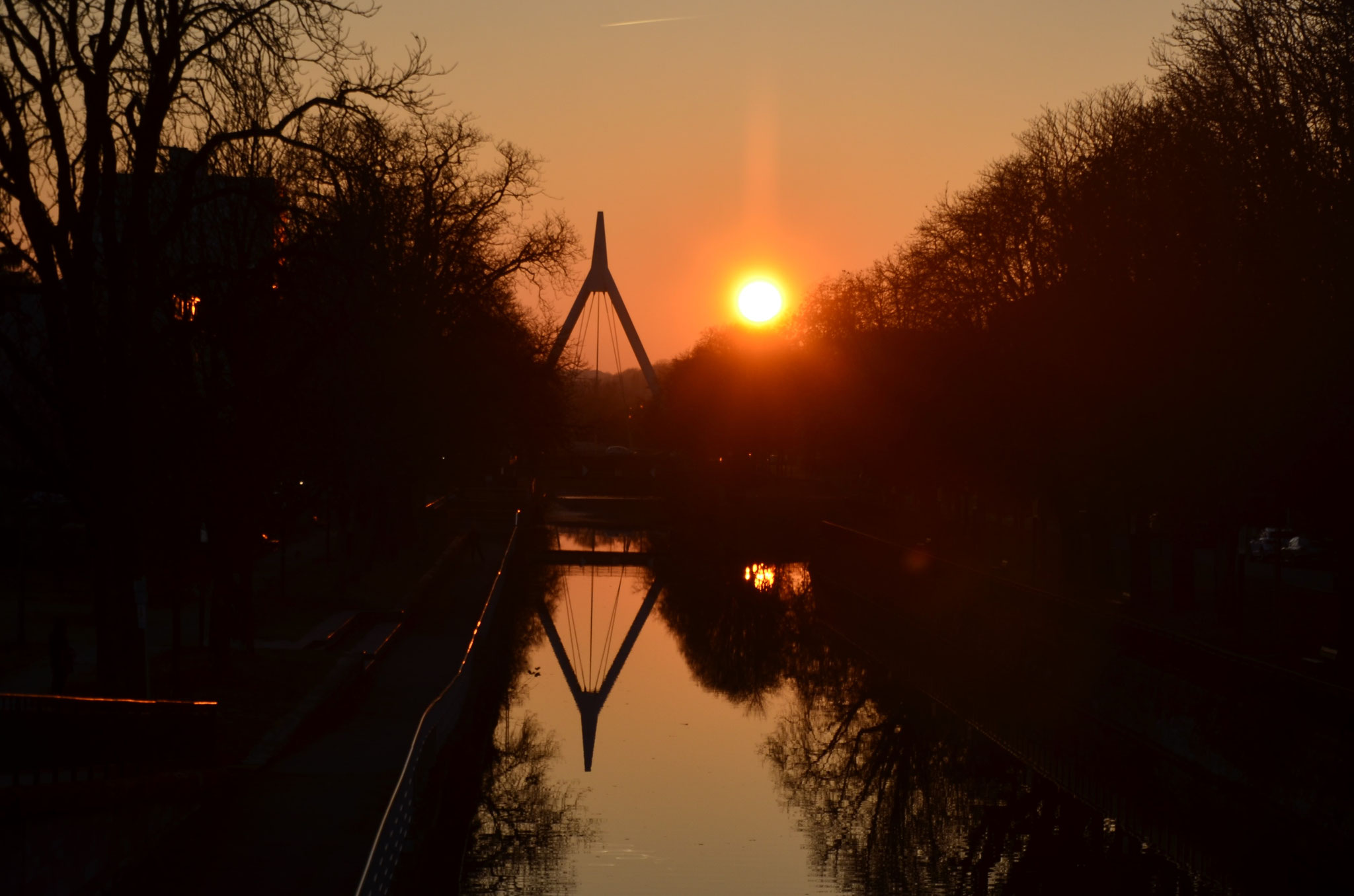 Pont de la Fonderie au crépuscule