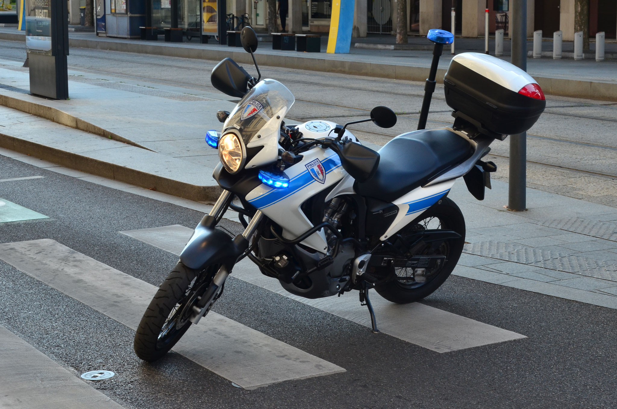 Moto de la police (Mulhouse, Alsace)