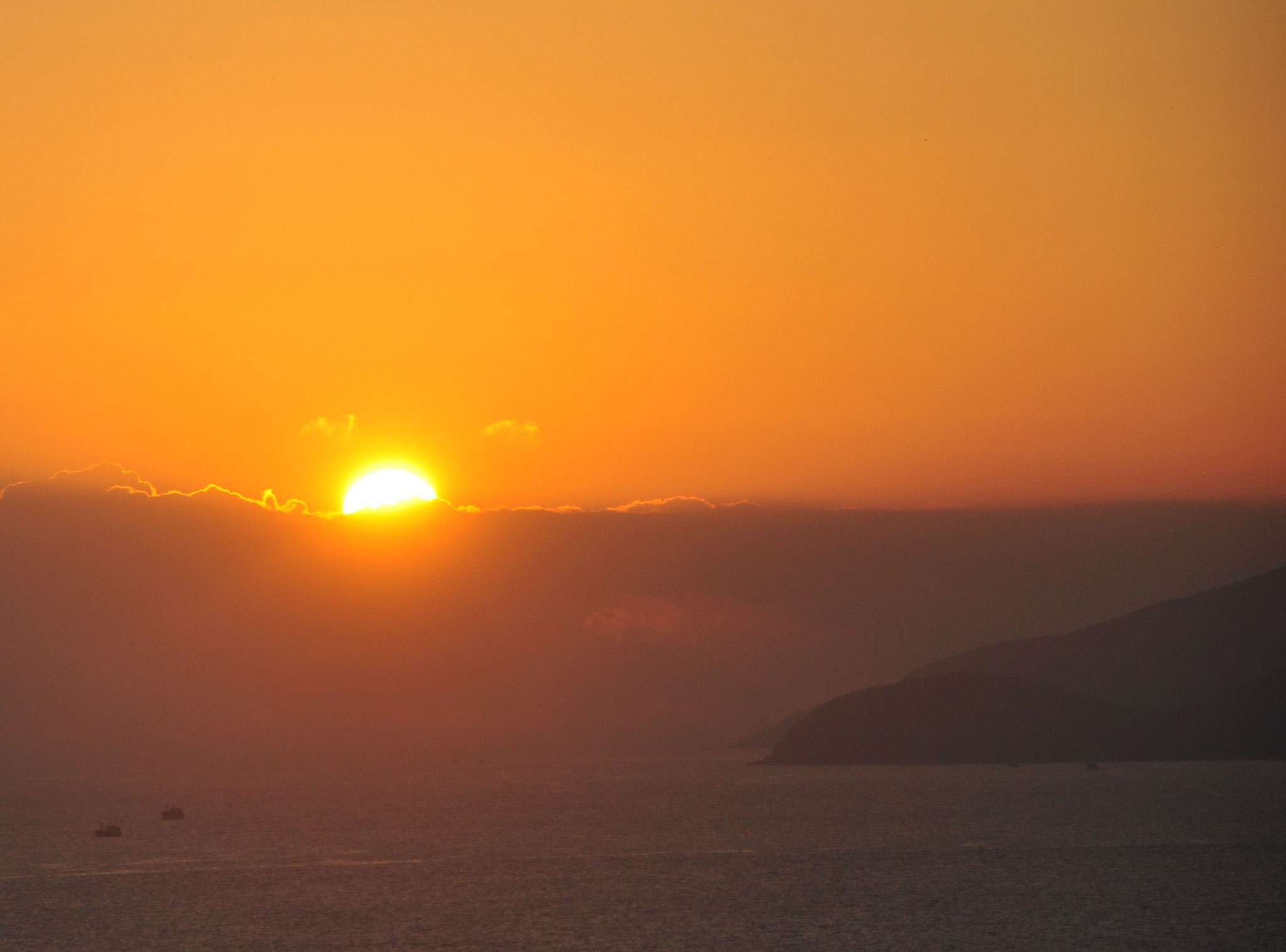 Soleil levant sur la mer (Nha Trang, Vietnam)  Mars 2013