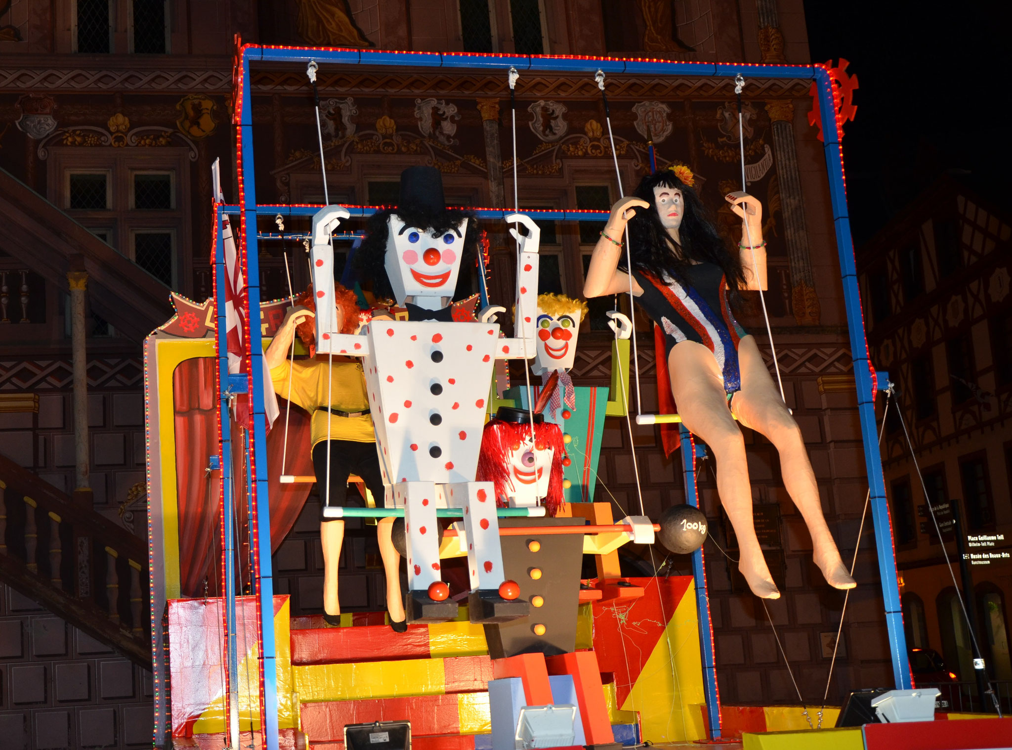 Thème du défilé : le cirque ! (Mulhouse 2015)