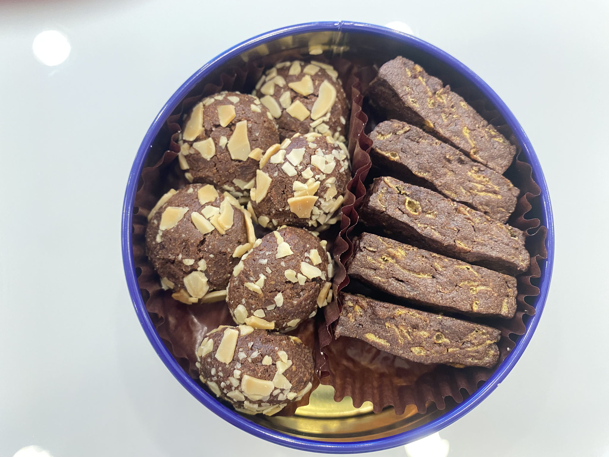 マンデルショコラ、ザクザククッキーチョコ