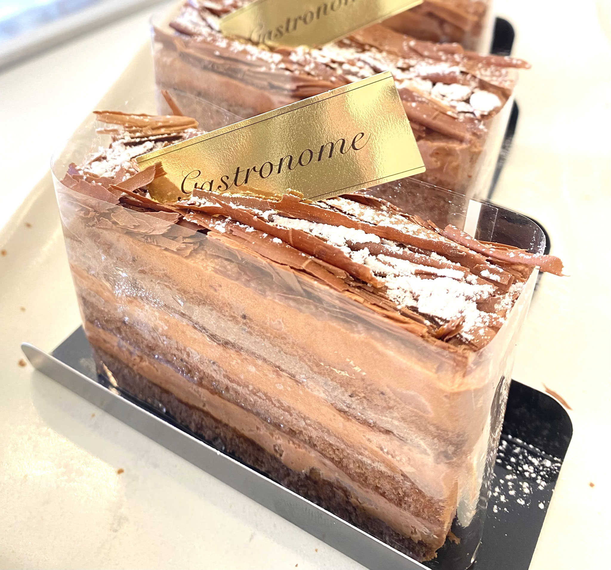 チョコレートケーキ636円