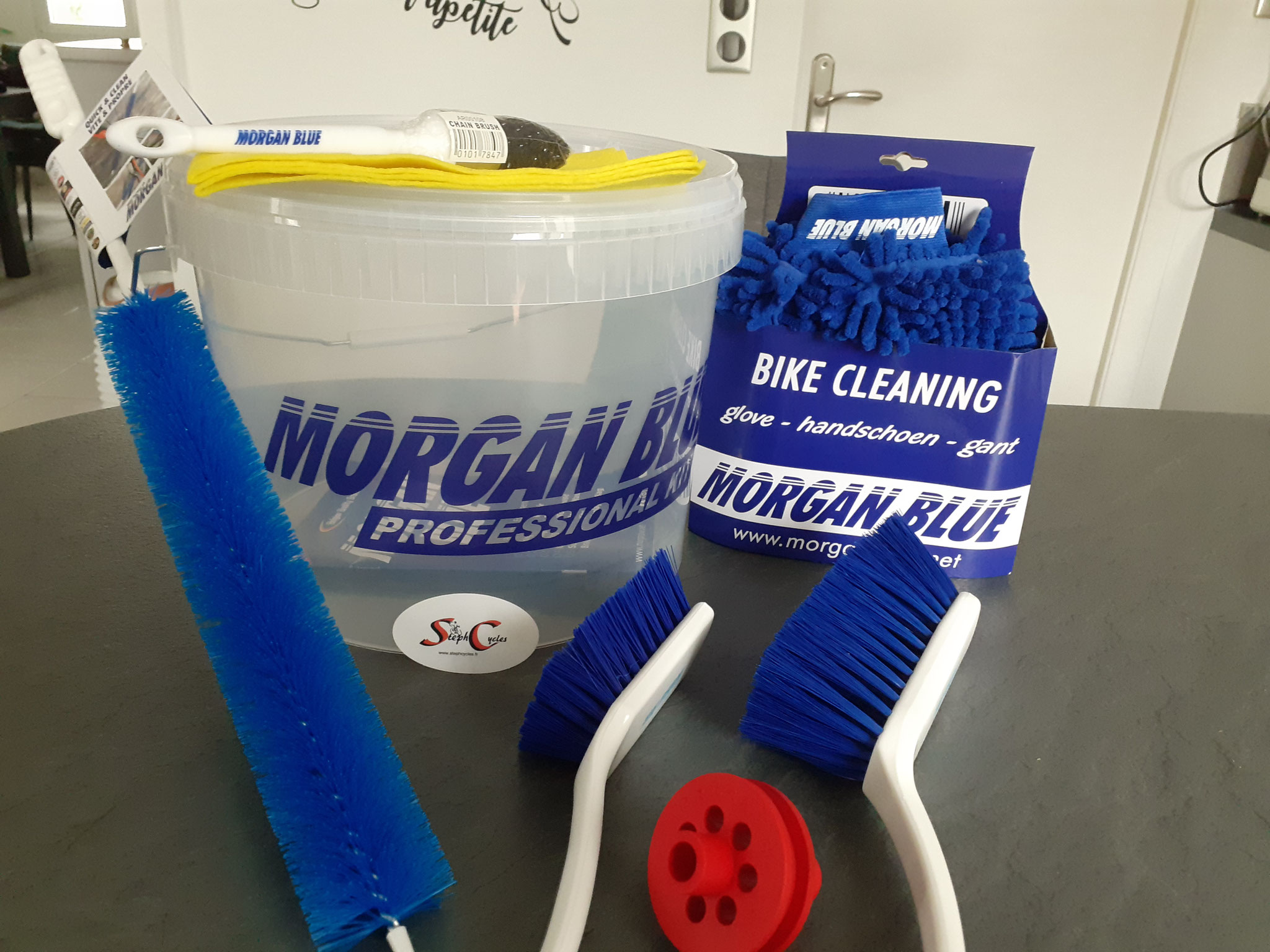 kit brosse nettoyage + support chaine 39€95