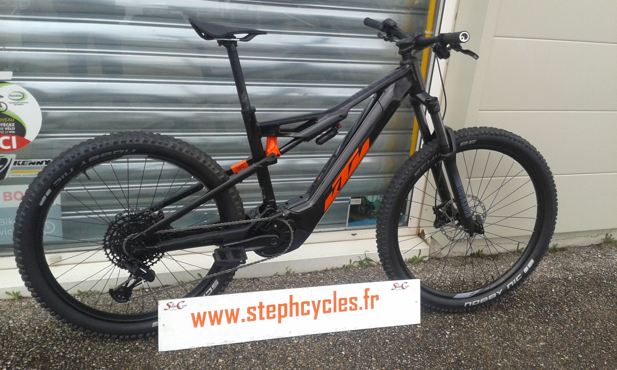 ktm macina kapoho 29/2.75 160mm bosch cx 85Nm batterie 750 12v taille L et XL sram tige de selle telescopique  5299€  promo 4299€