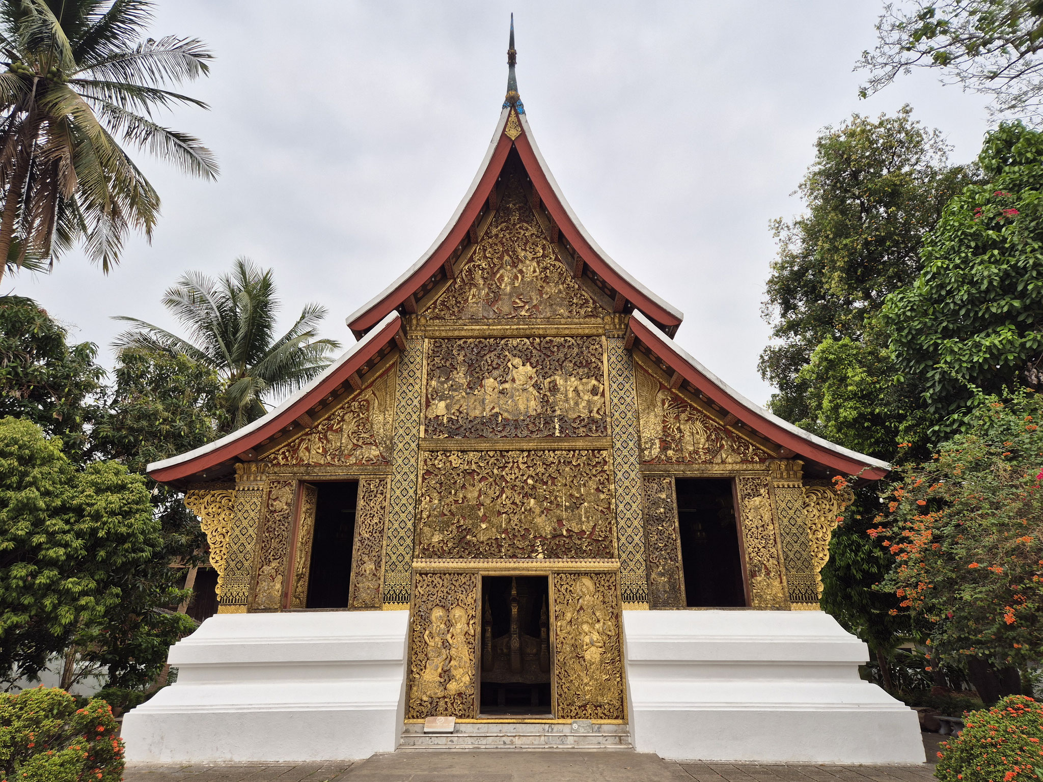 📍 Wat Xieng Thong