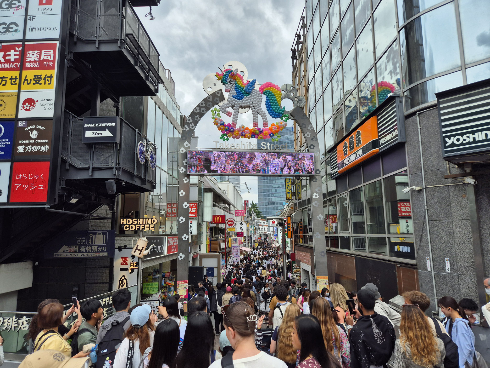 📍Takeshita Street