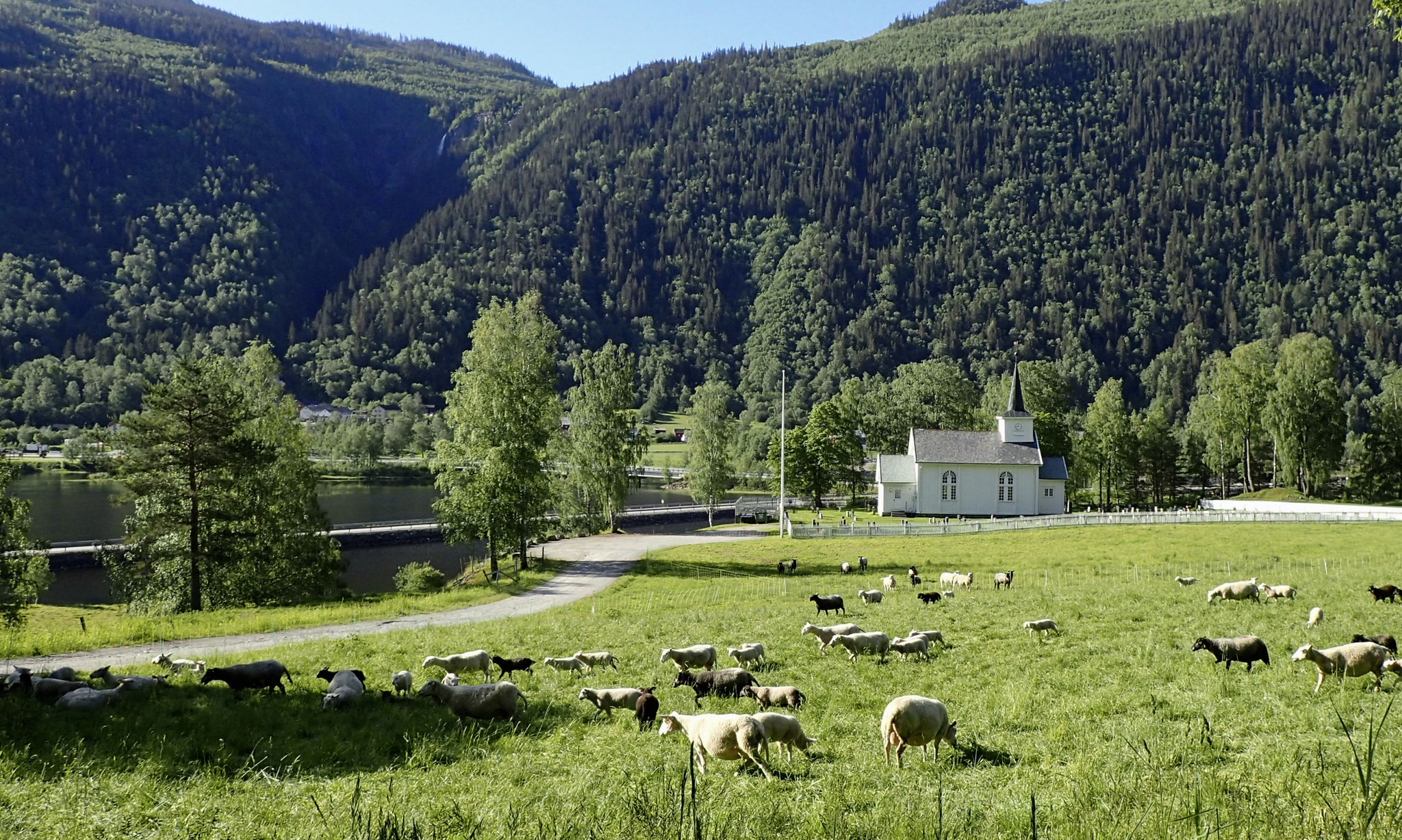 Mæl kirke