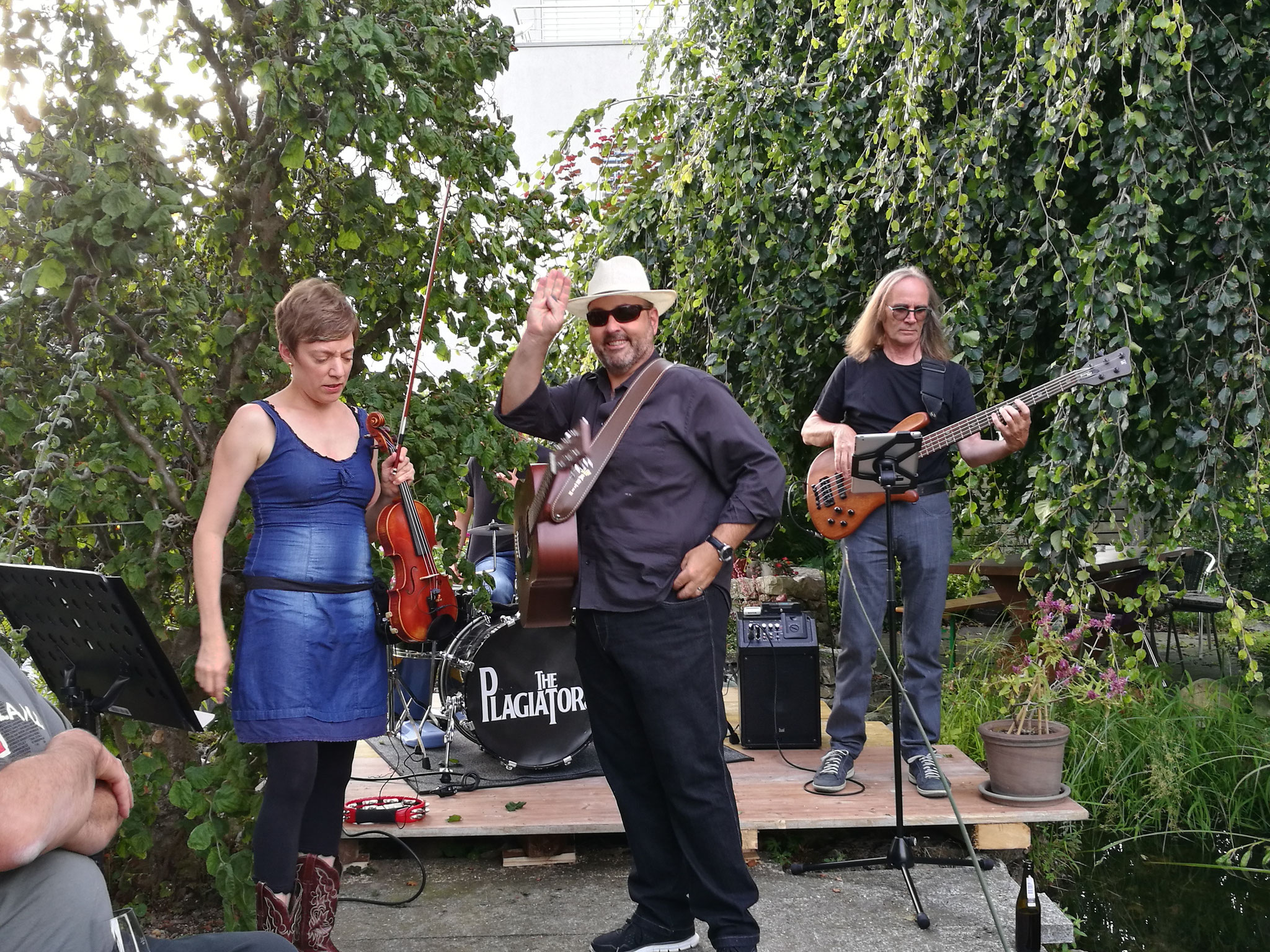 Band am See: The Plagiators im Garten von Angie und Peter Schaufelberger