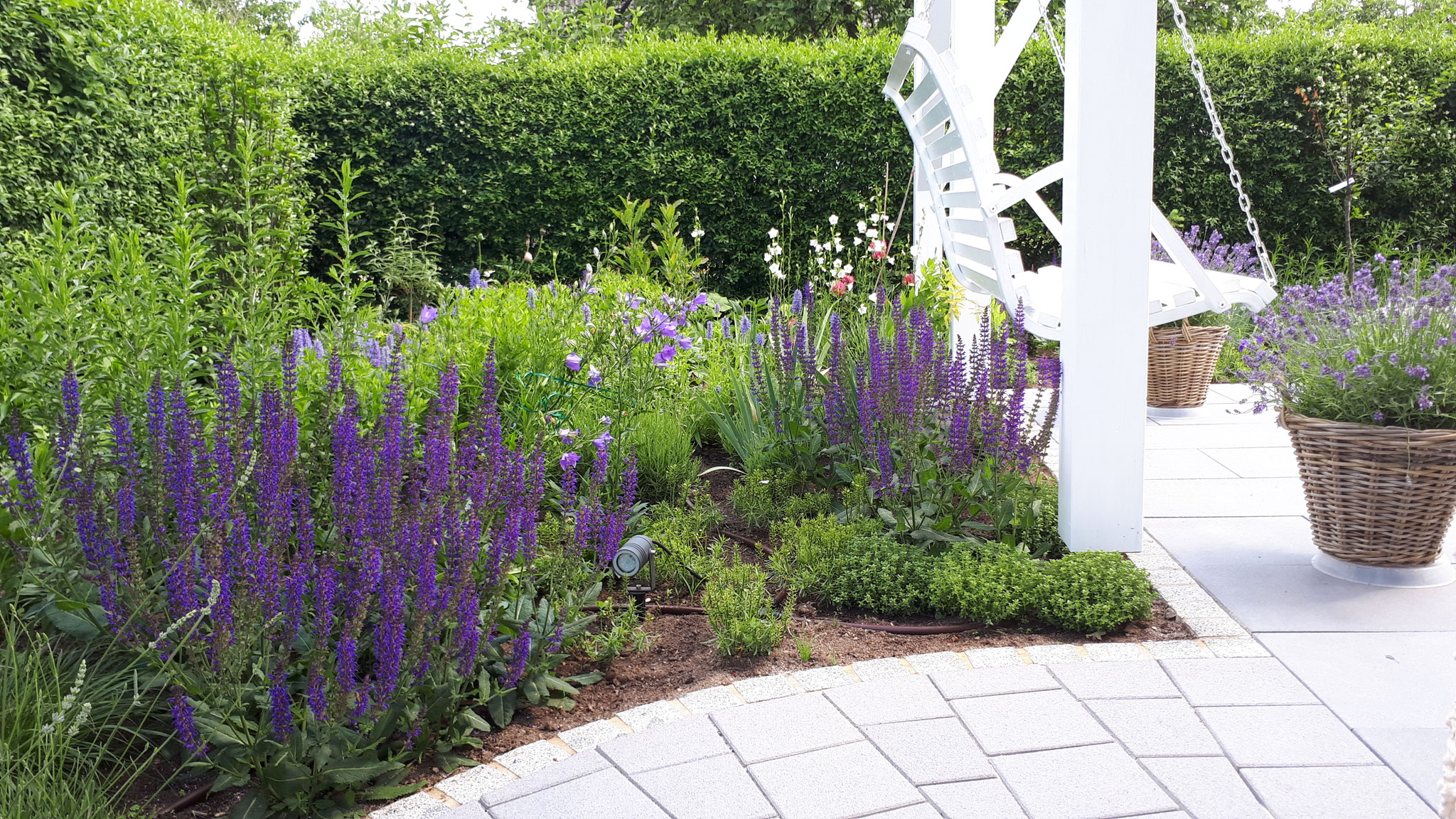 Gestaltungsbeispiele - WEISERT Garten & Gartenplanung für Sie in 91207