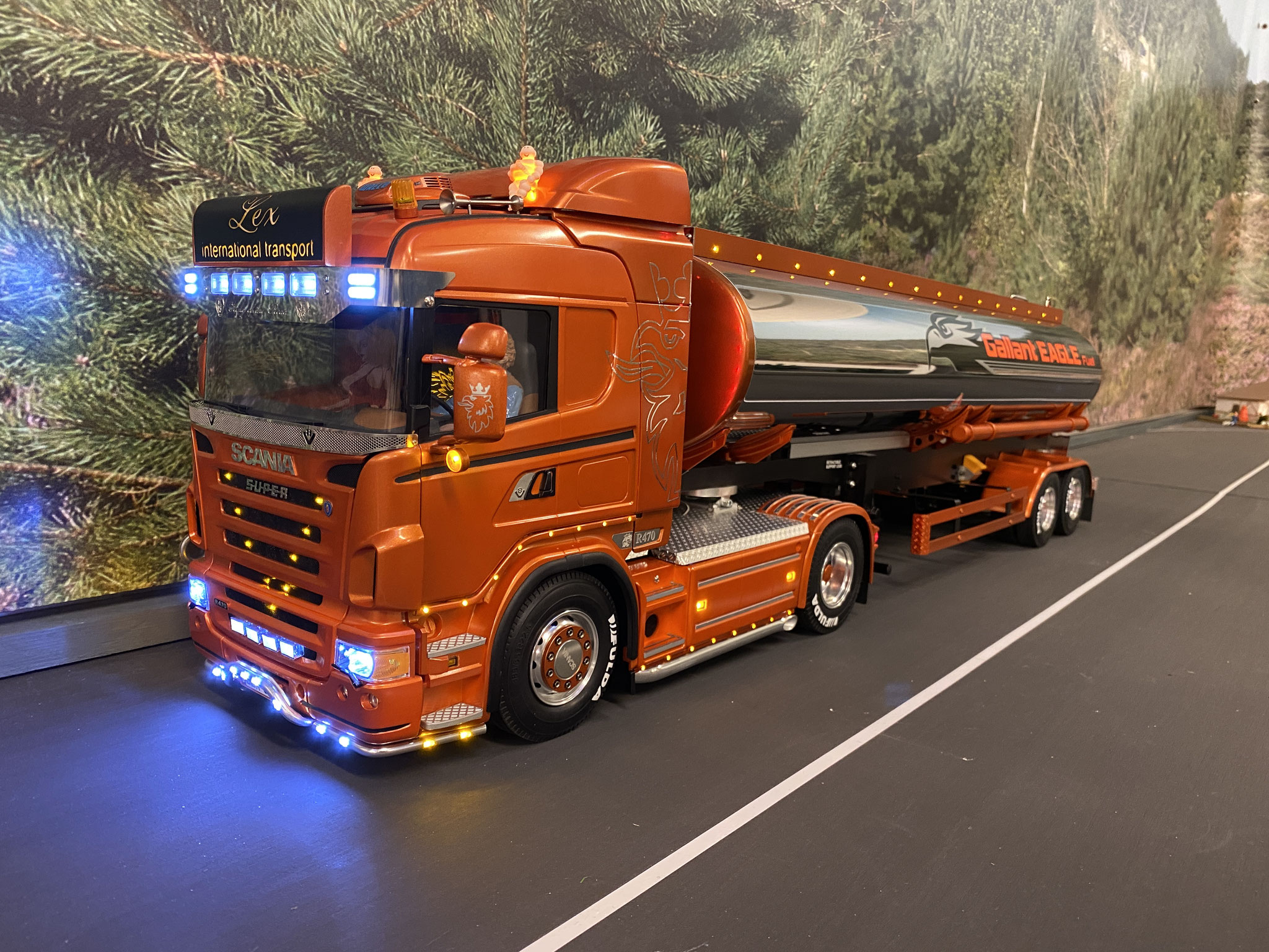 Scania R470 Highline + Tanktrailer