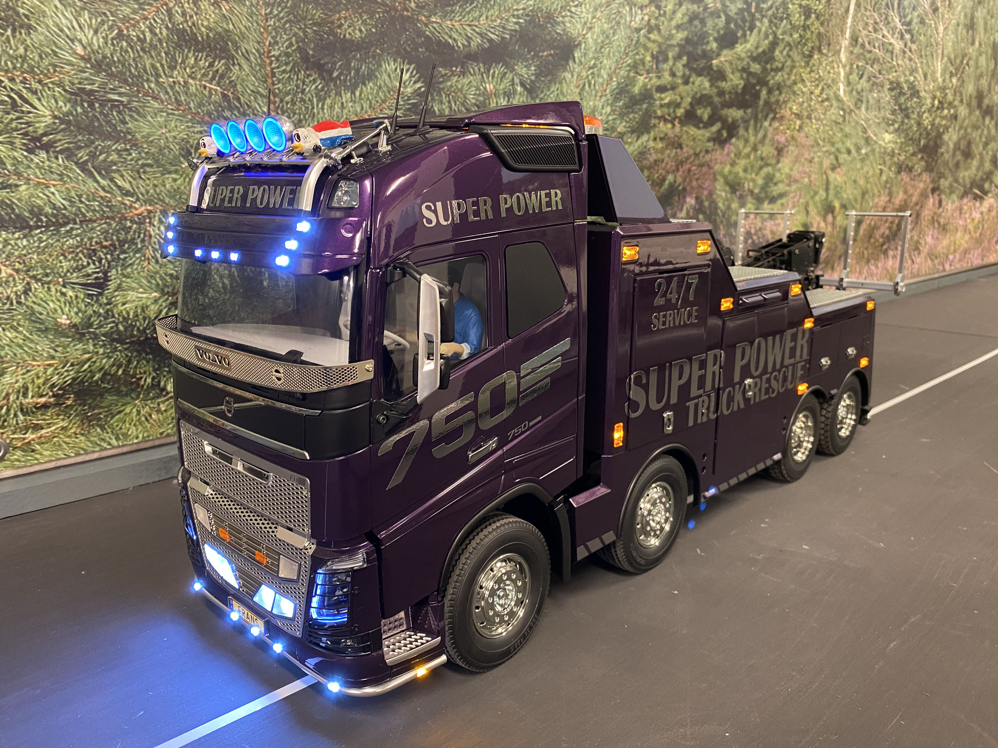 Volvo FH16 Tow Truck Super Power