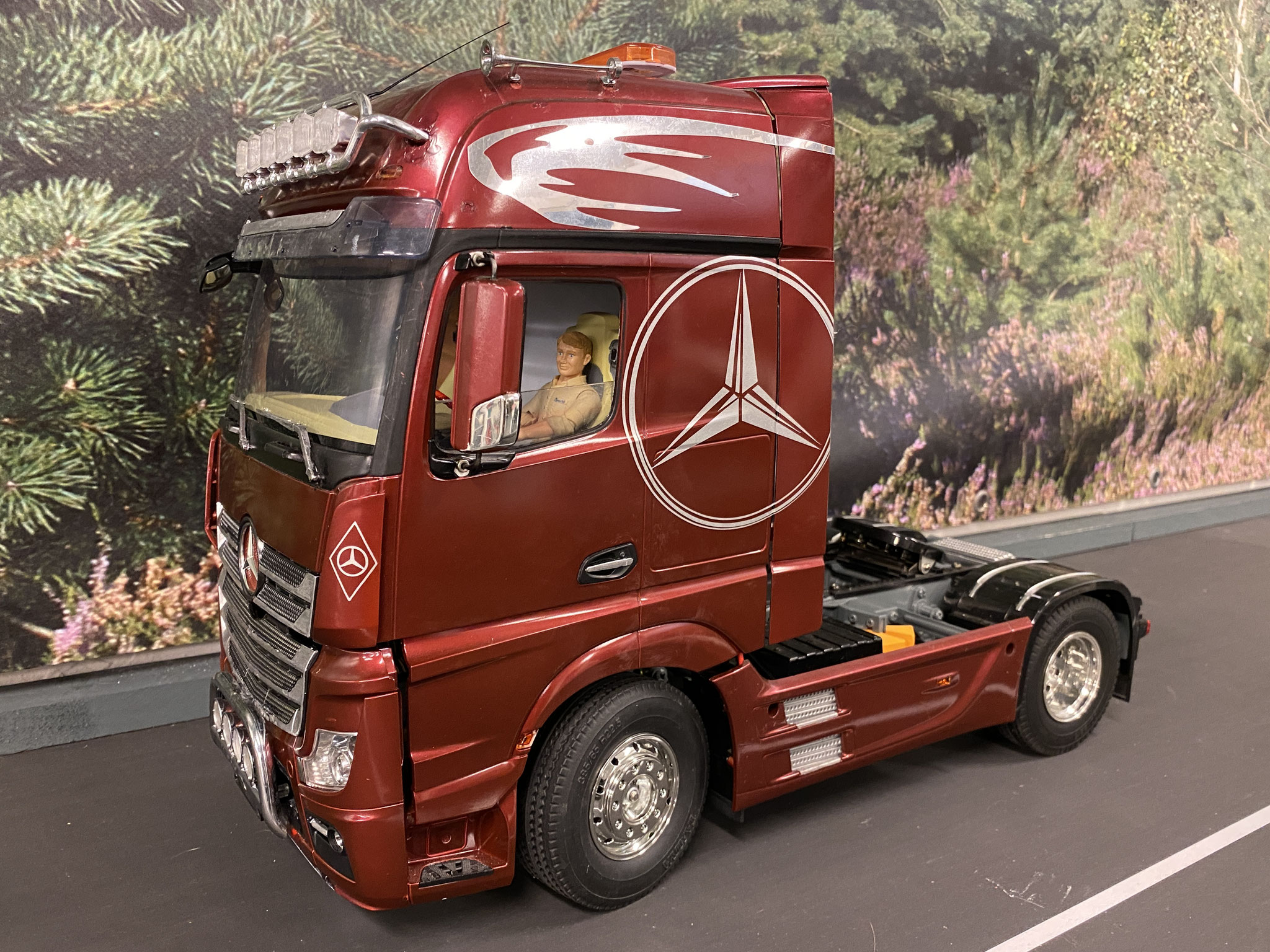 Mercedes  Benz Actros 3363 6x4 Gigaspace
