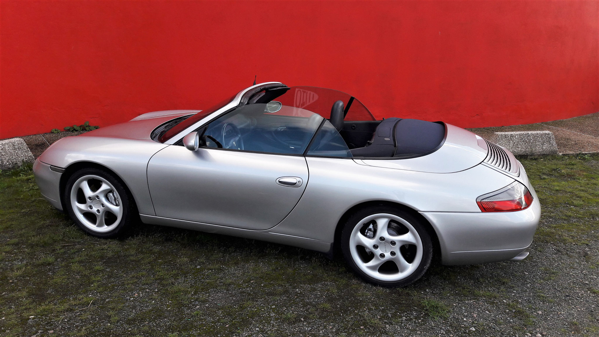 Porsche 911 Carrera 4 cabrio - Classic Auto Invest Porsche 911 Carrera 4 cabrio - Classic Auto Invest