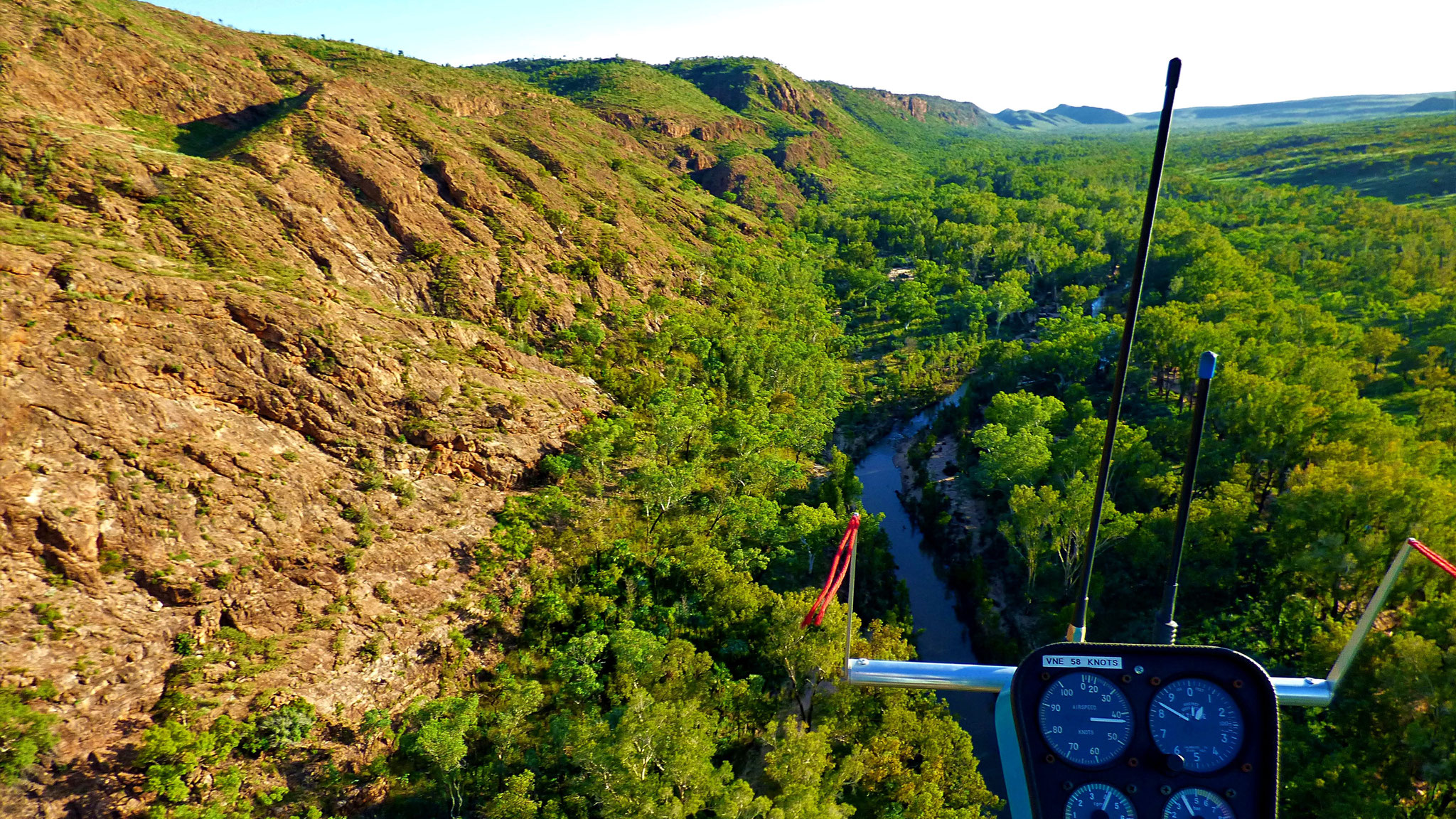 Approaching the watershed of the Dunham River and the King River