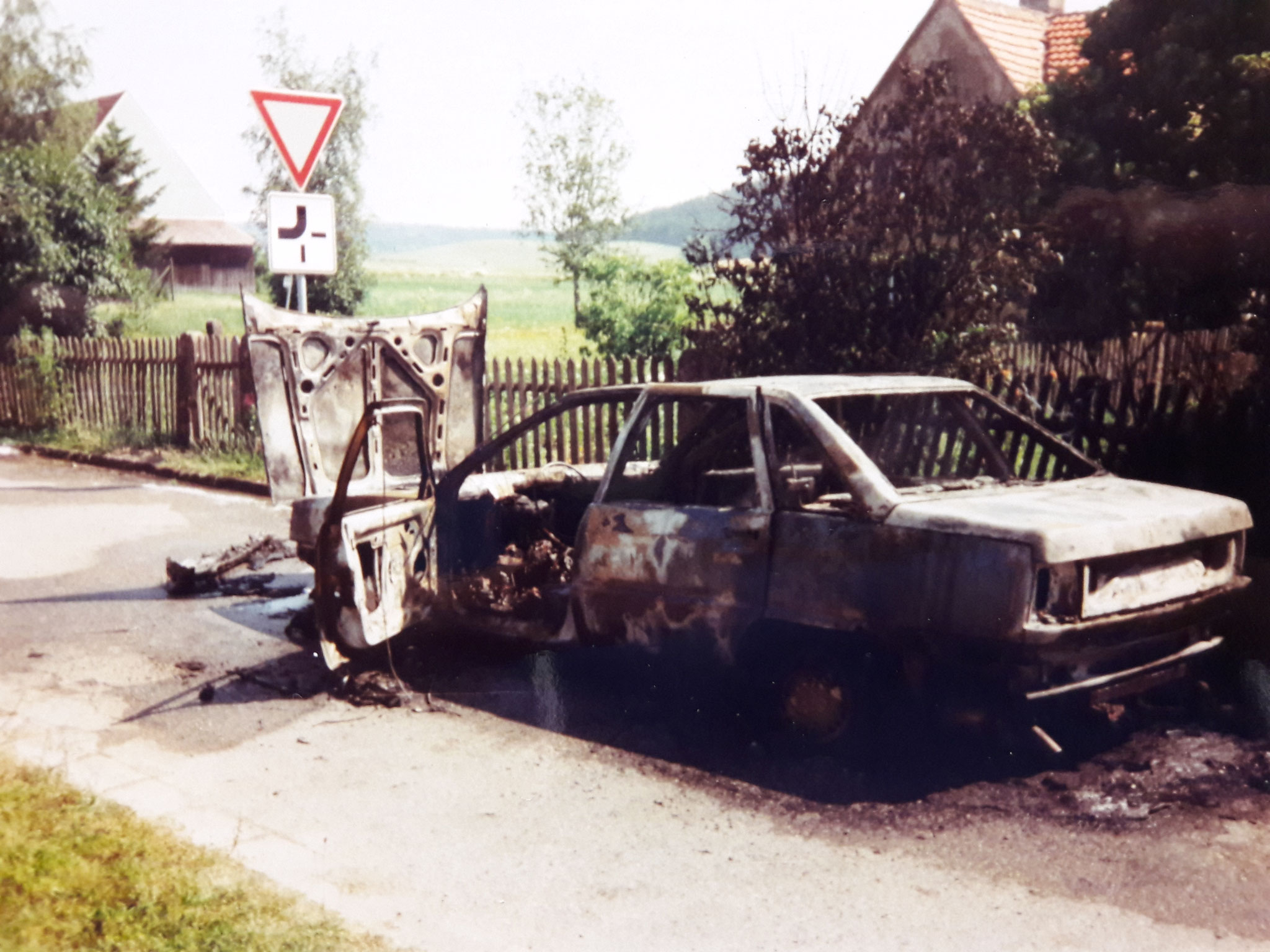 PKW-Brand 1991