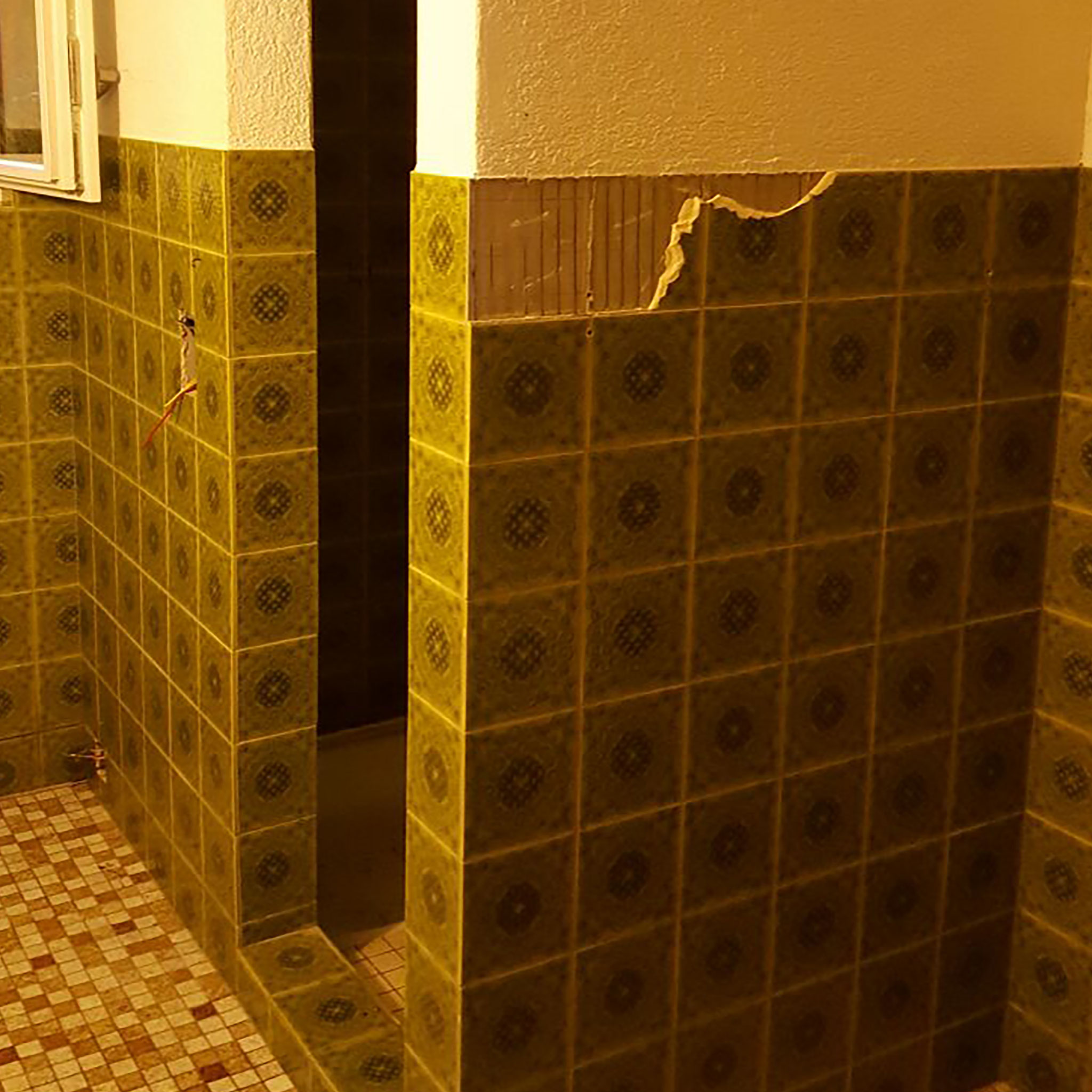 Referenzen Bodenplatten- und Wandplatten verlegen - peterkeramik GmbH