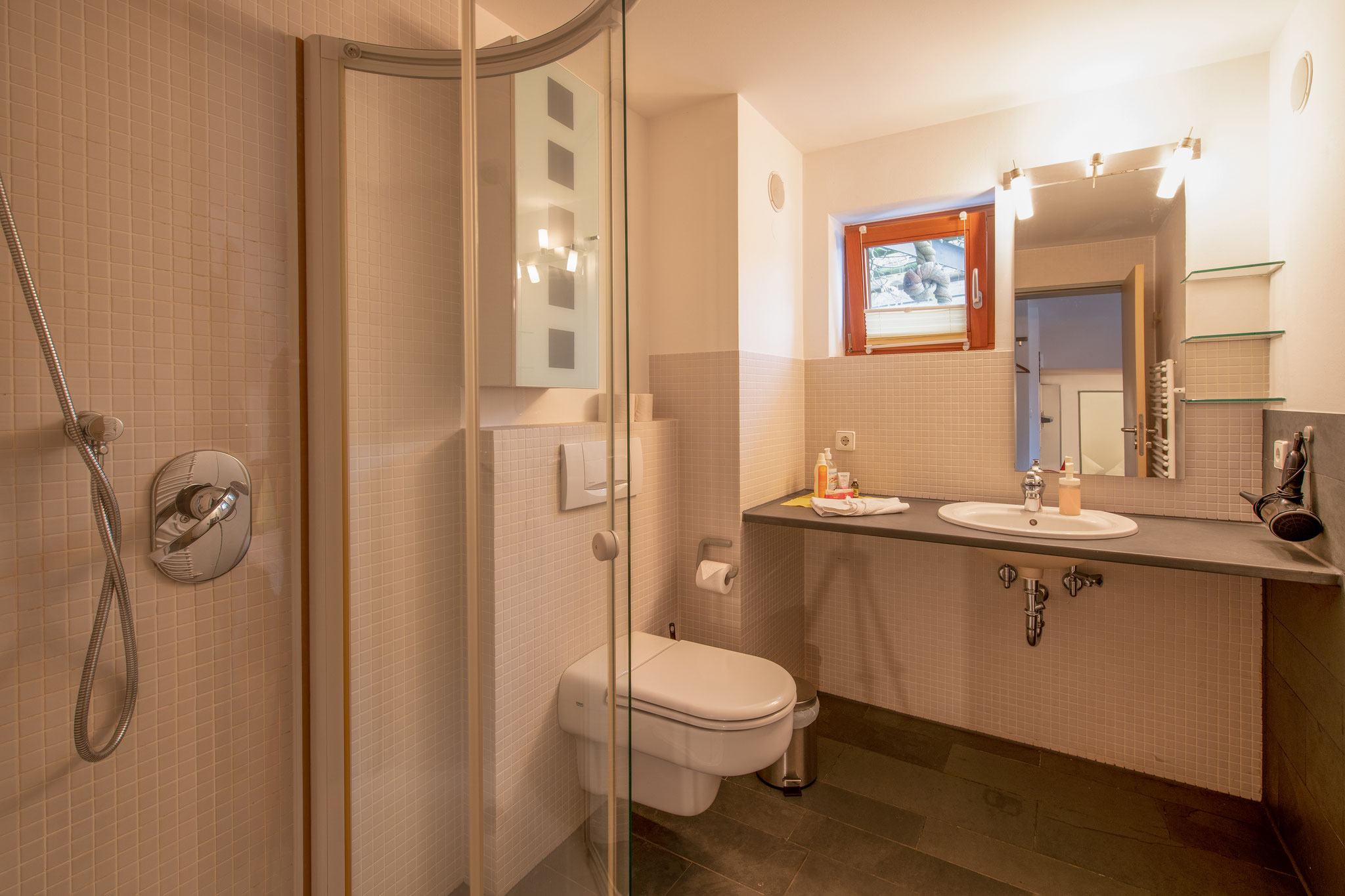 Holiday apartments on Lake Constance: Schillerstraße - Bathroom