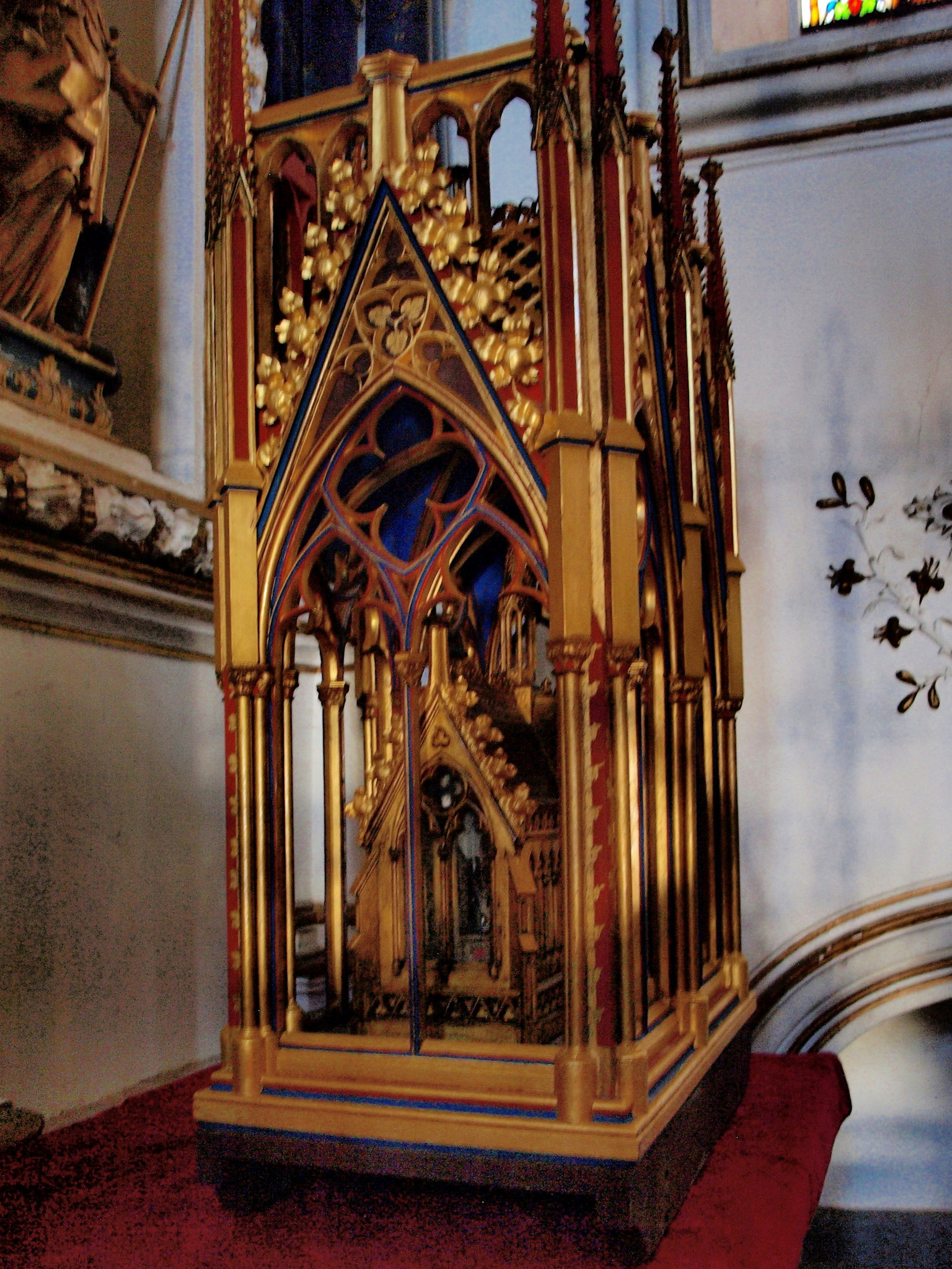 Reliquaire dans la chapelle Ste Richarde