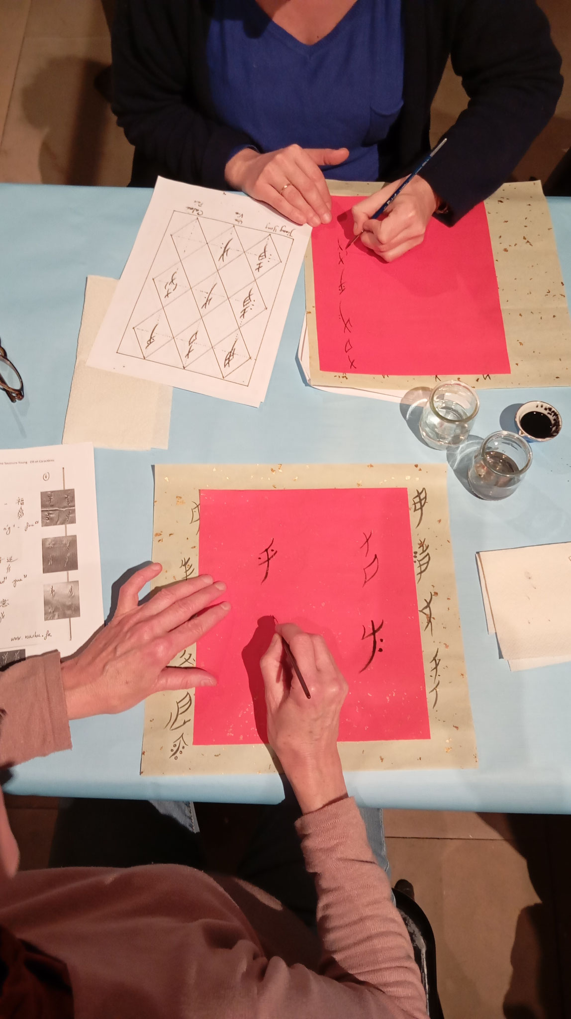 Atelier de calligraphie nüshu Musée Champollion mars 2026