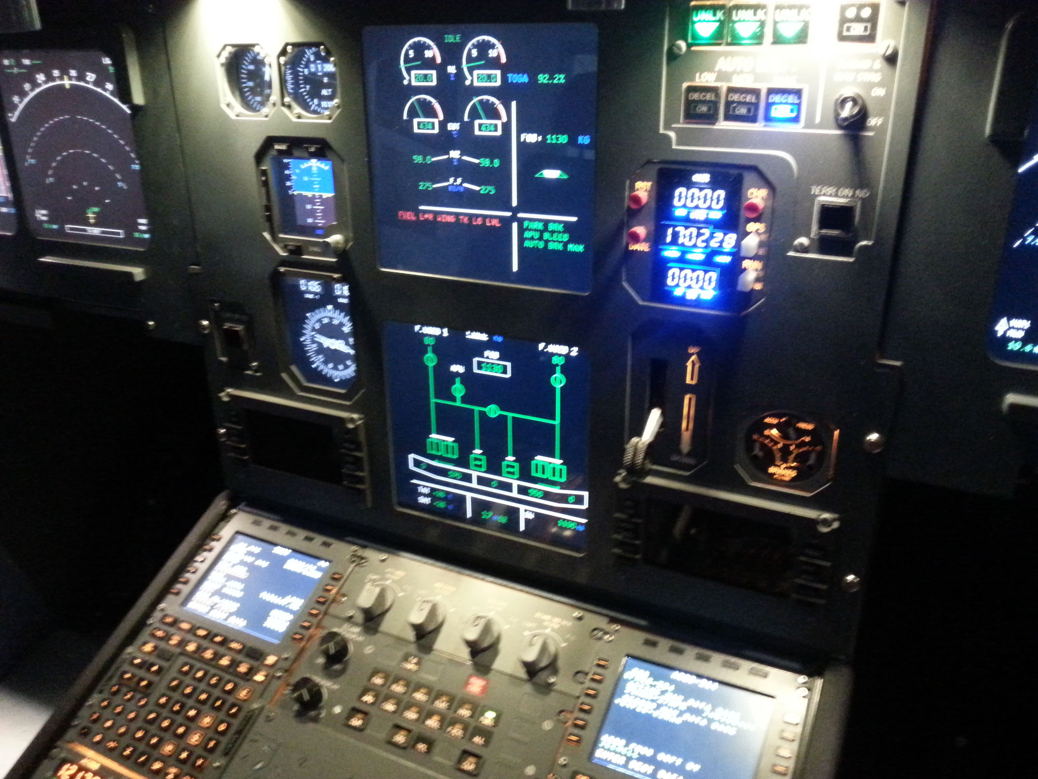 Main Instrument Panel Airbus A320 Cockpit