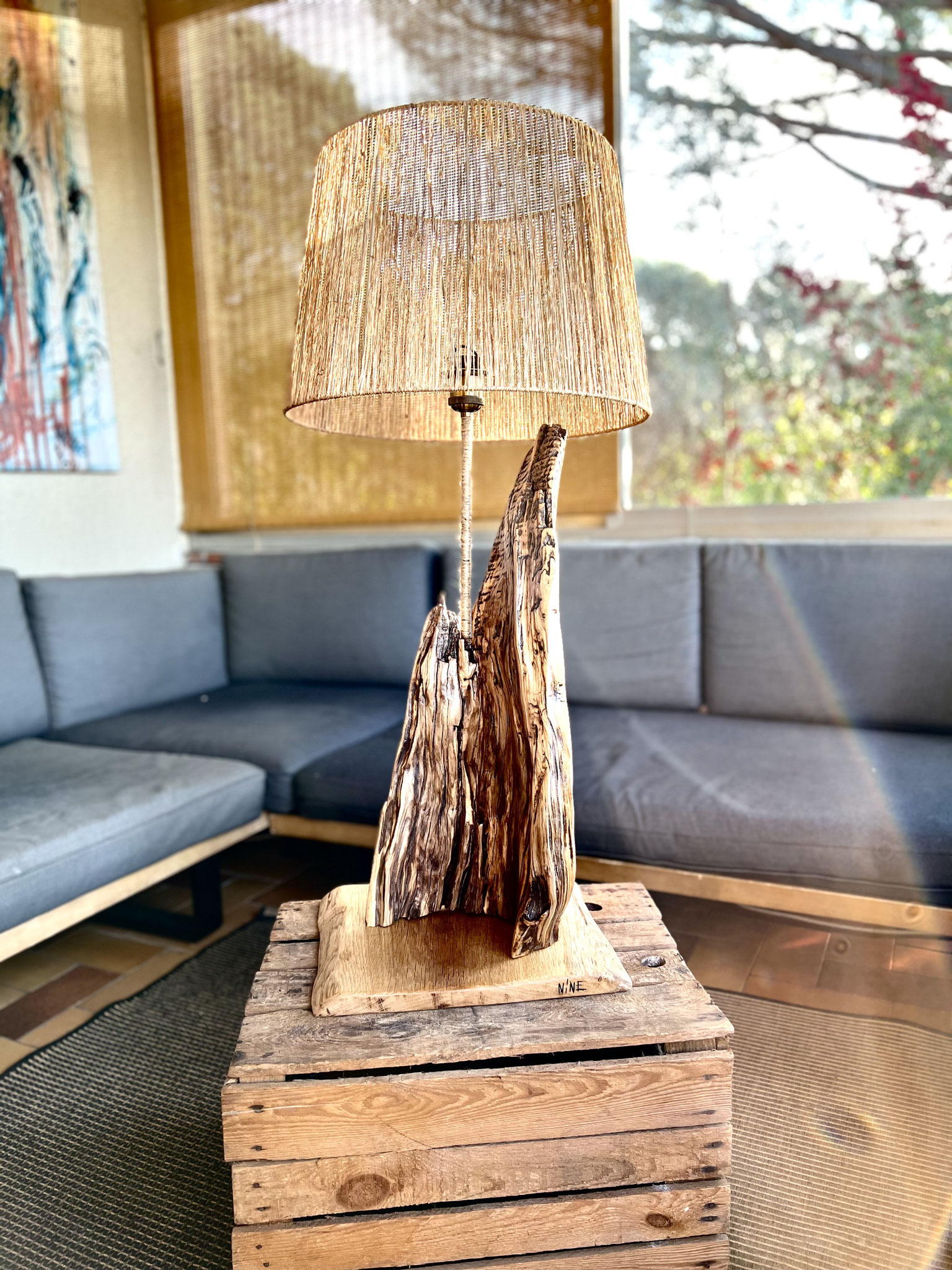 Lampe artisanale en bois d'olivier