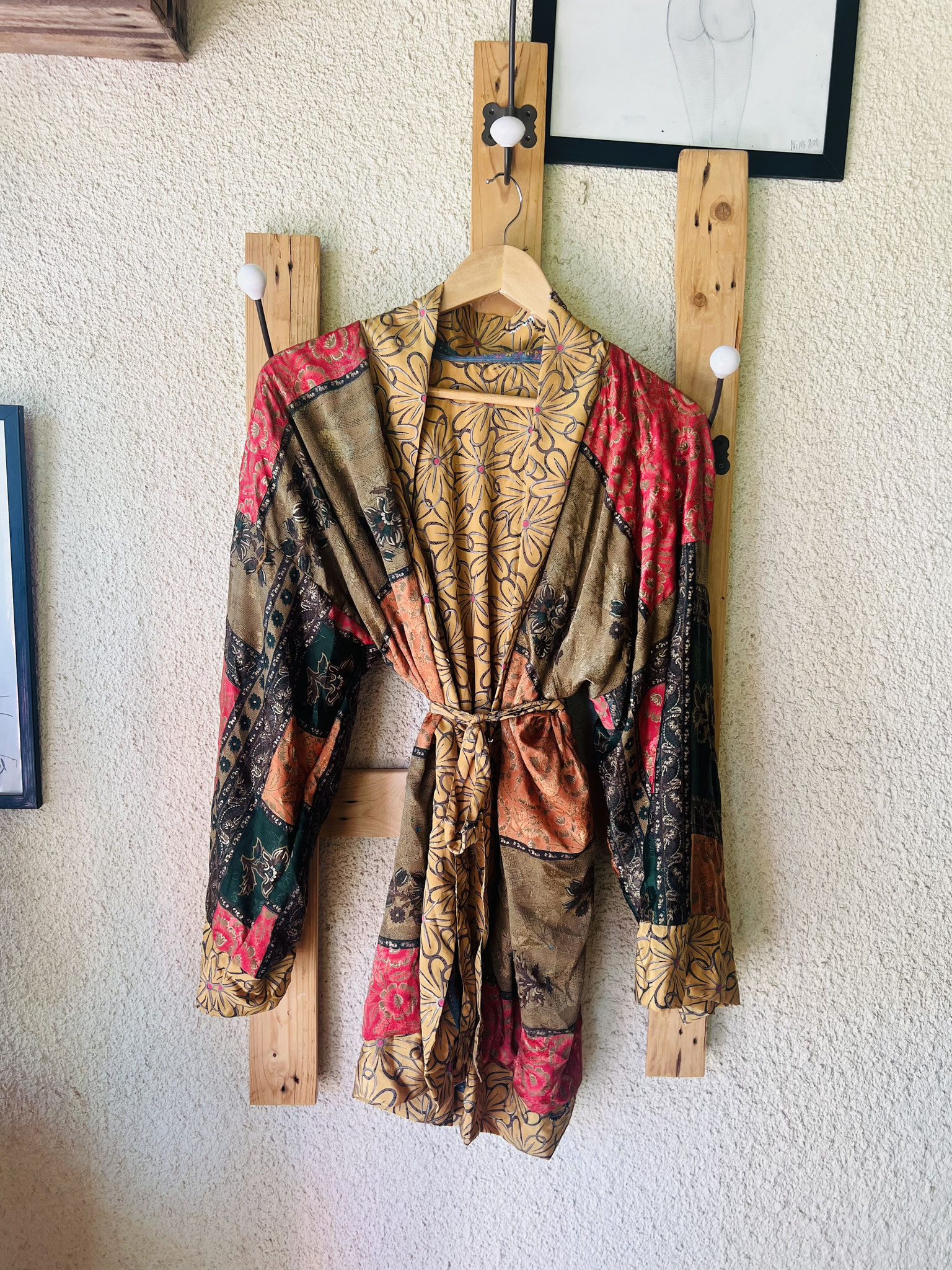 Kimono court en soie recyclée –  prêt à offrir