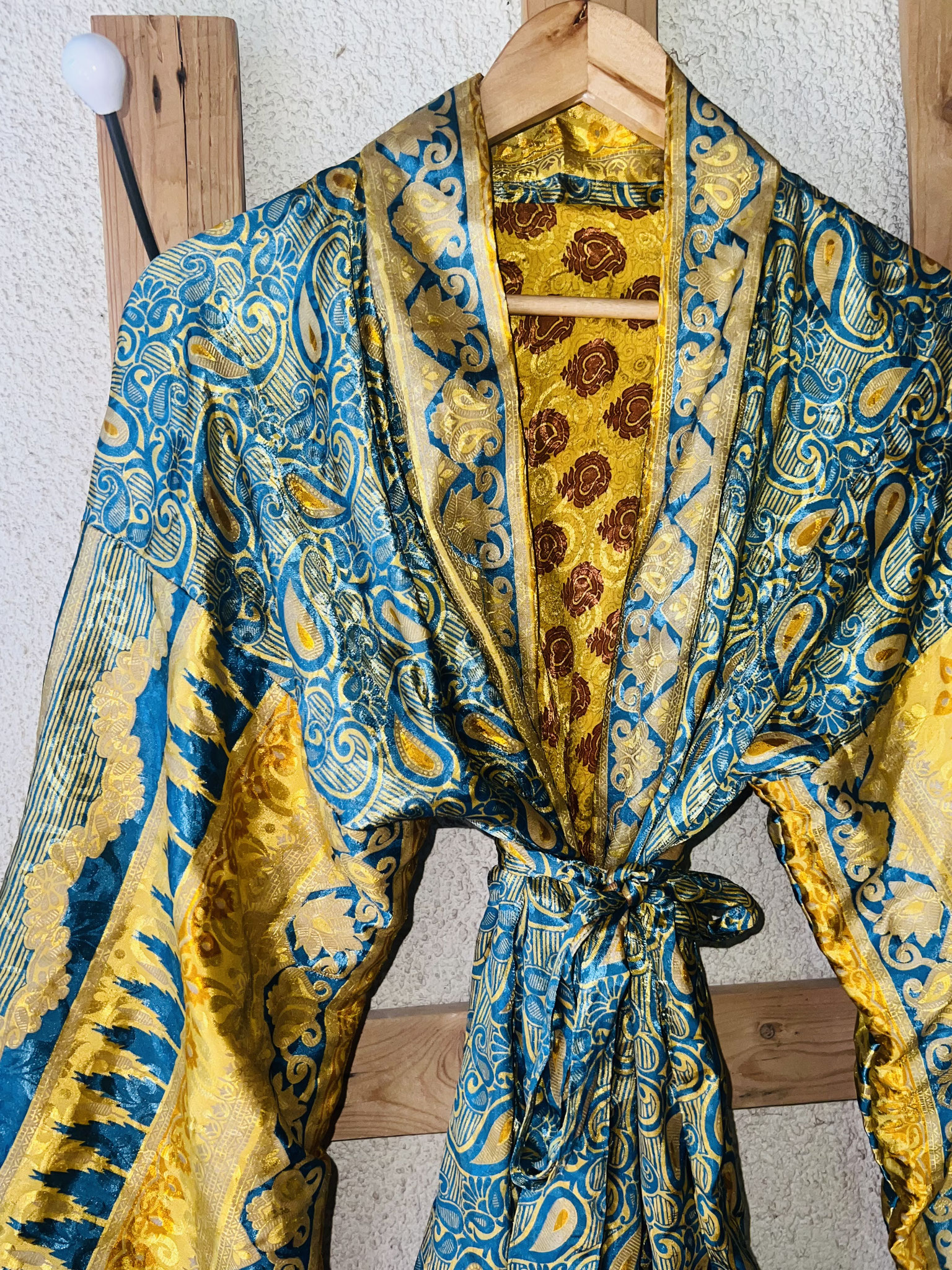 Kimono réversible – intérieur jaune vif et marron