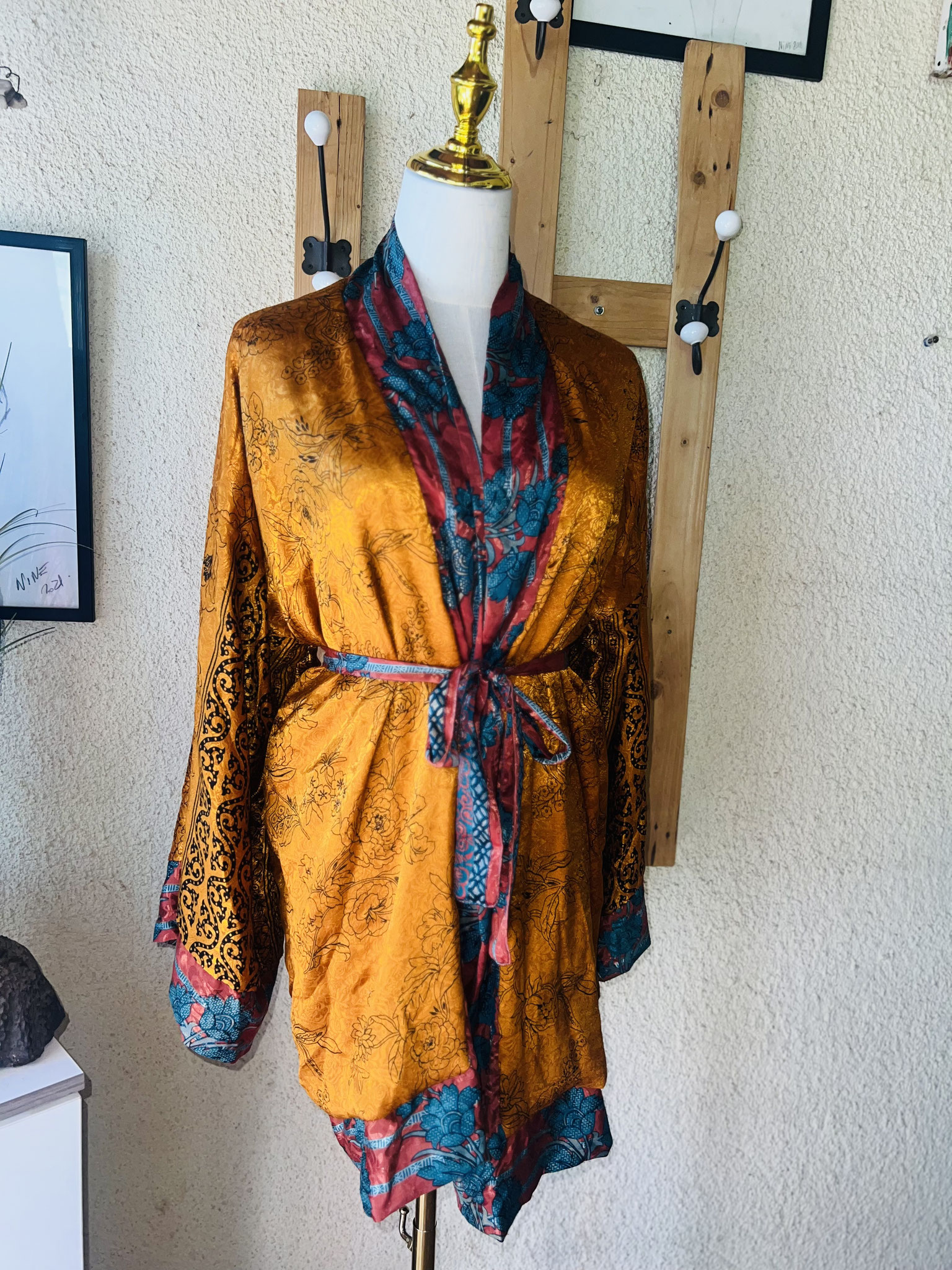 Kimono en sari recyclé – Teinte orangée lumineuse