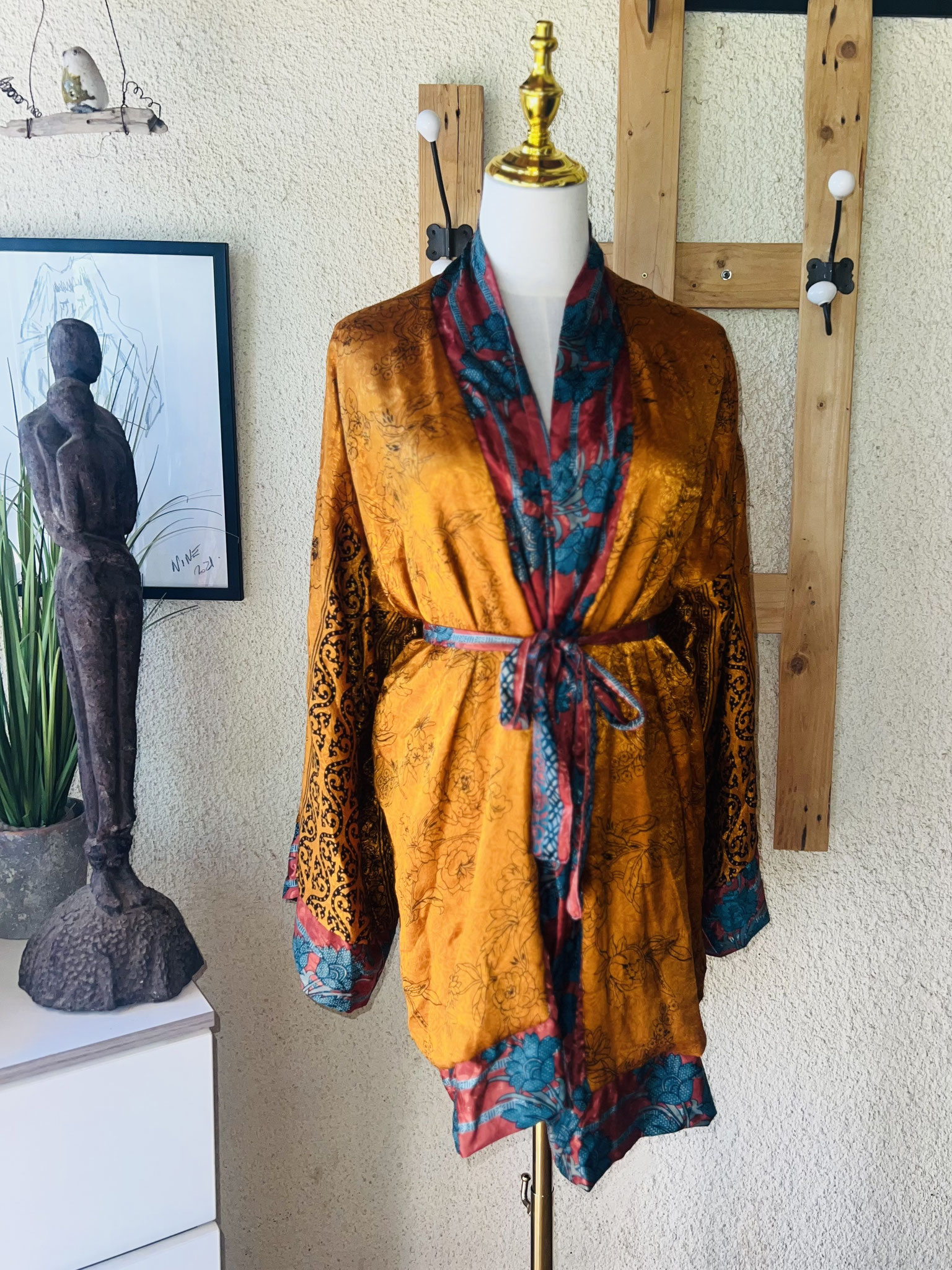 Kimono en sari recyclé – Teinte orangée lumineuse