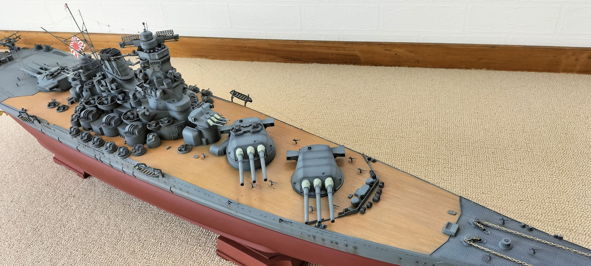 ギャラリー八重島風-中学生の時作った1/250戦艦大和と1/500宇宙