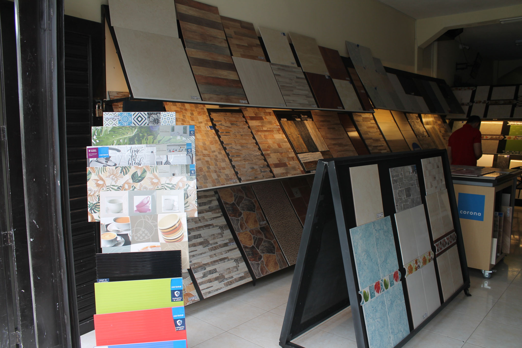 fachaletas pisos y cenefas