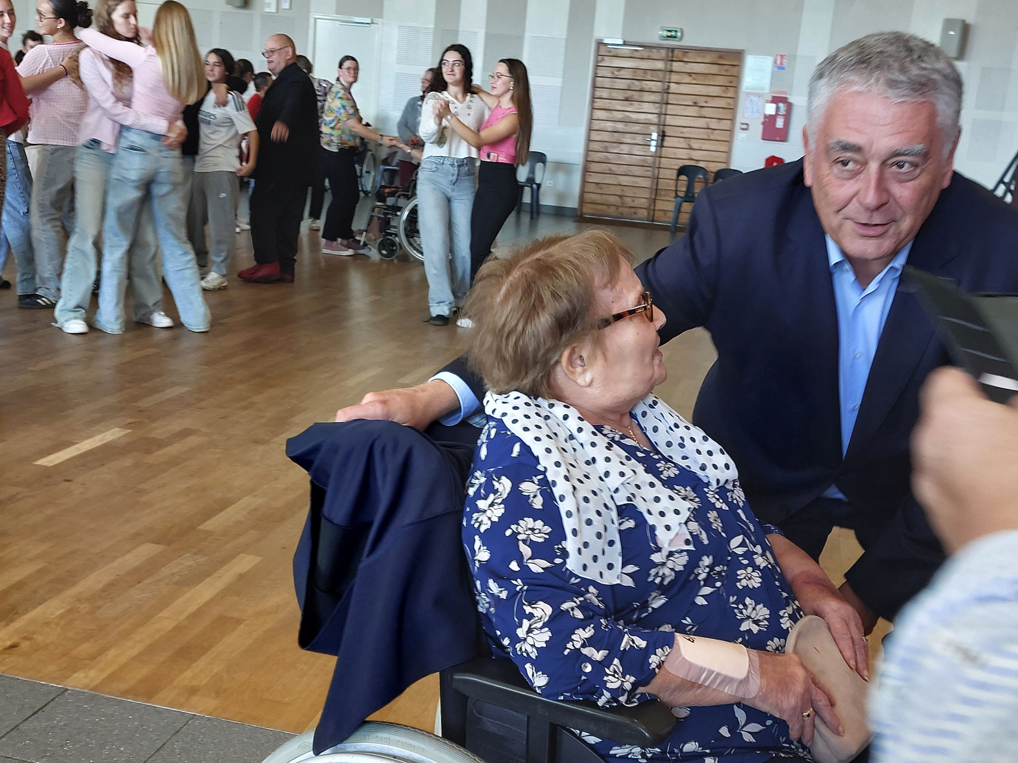 Echanges avec les résidents des structures