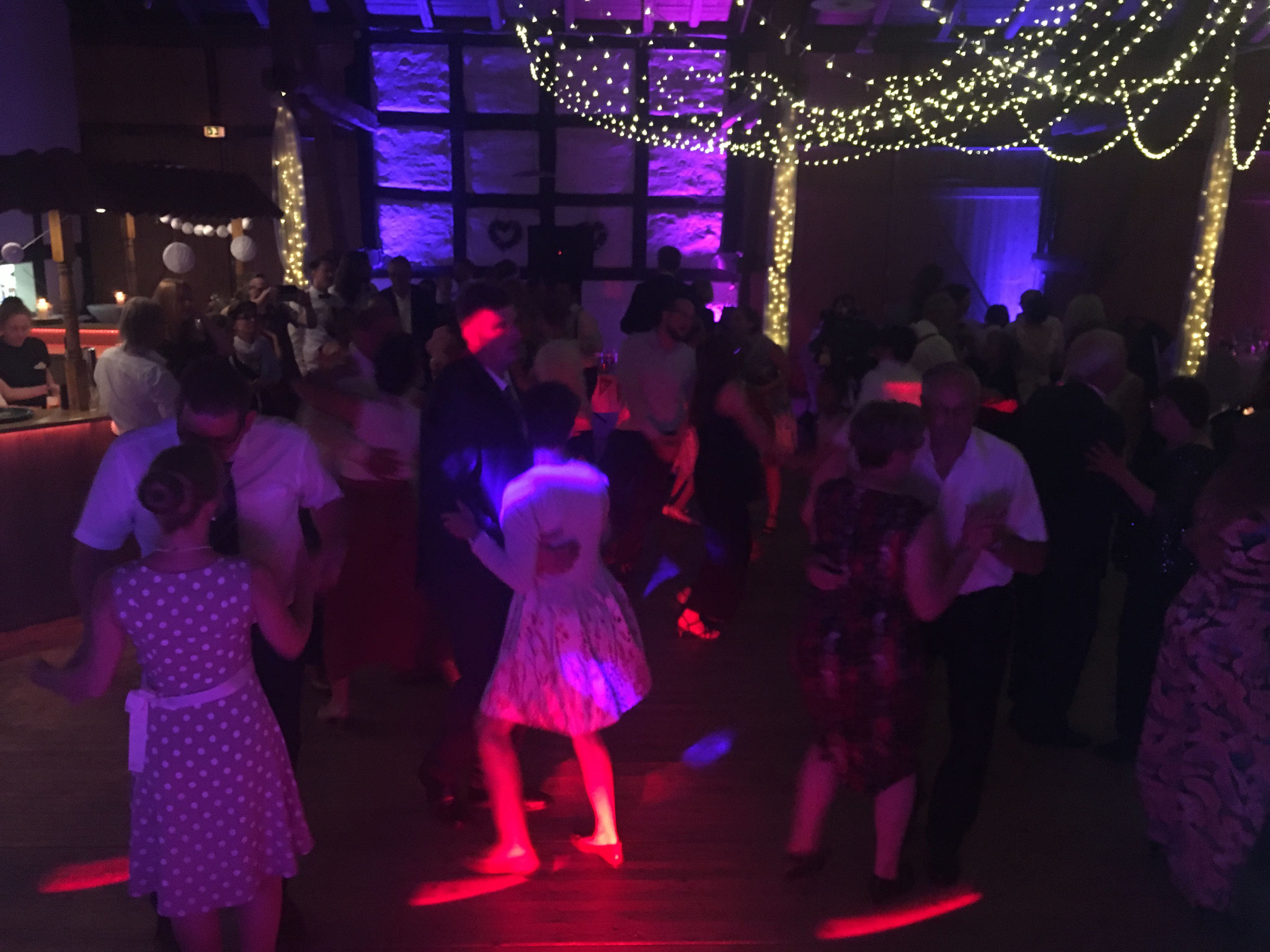 frauen-hochzeit-schleswig-holstein-dj-denise-hamburg-2