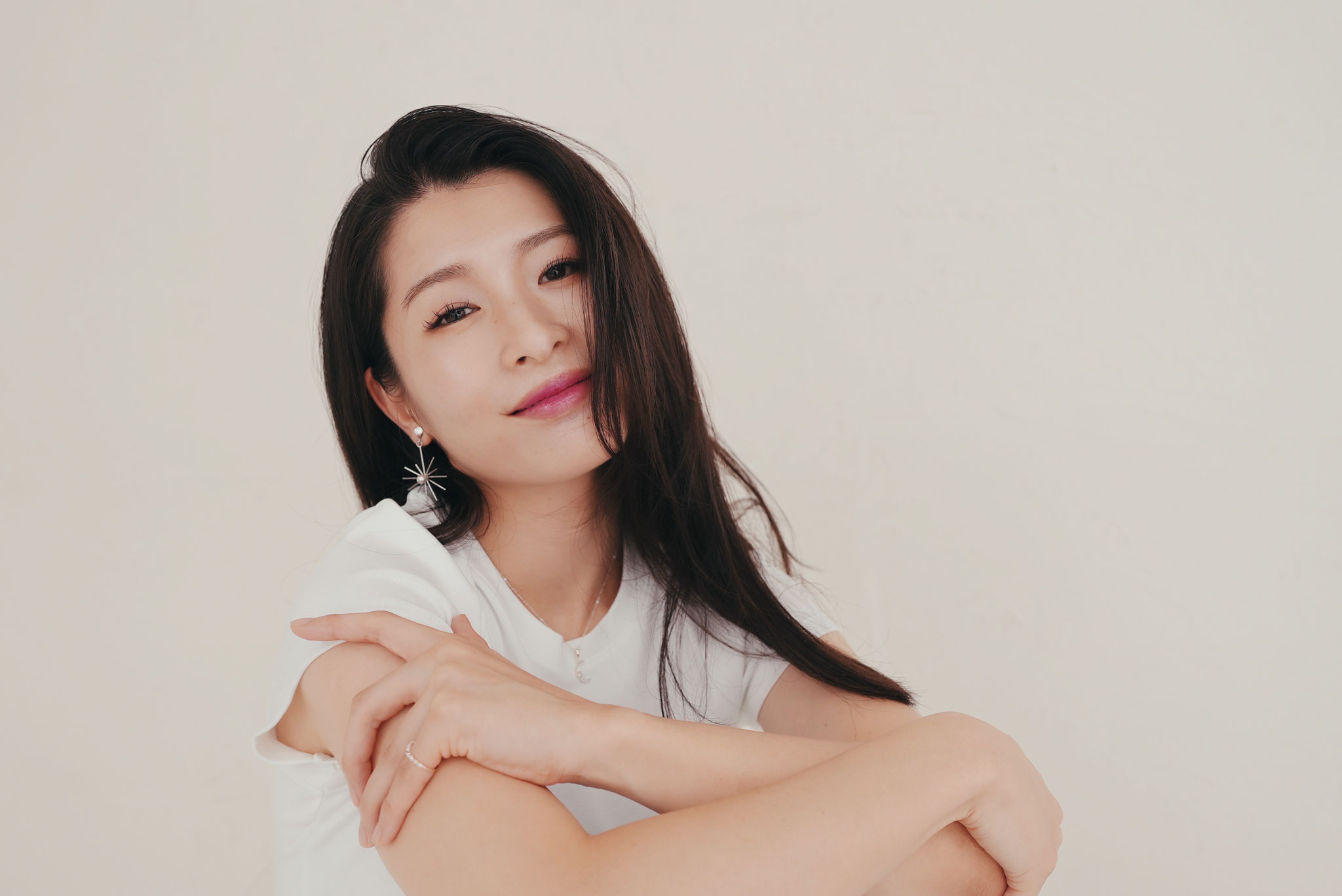 齋明寺麻里愛