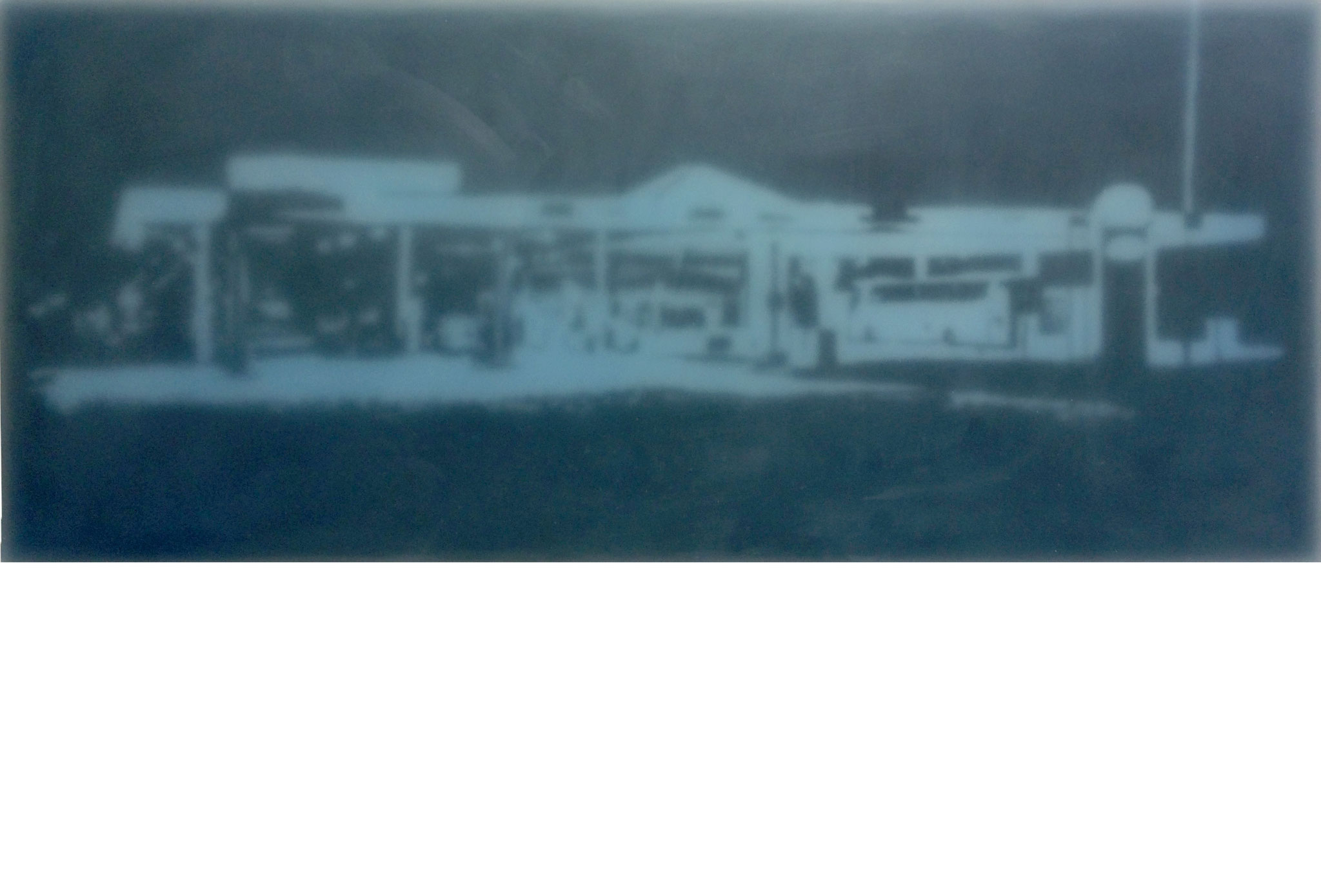 Lichttempel blau , 2011, Paraffin, 60x140