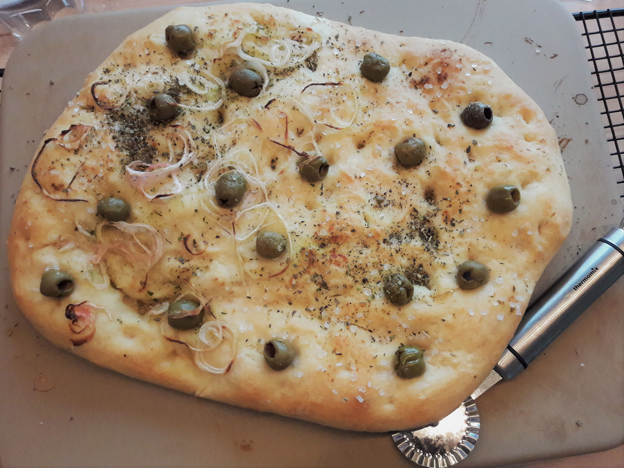 Oliven, Zwiebeln Focaccia
