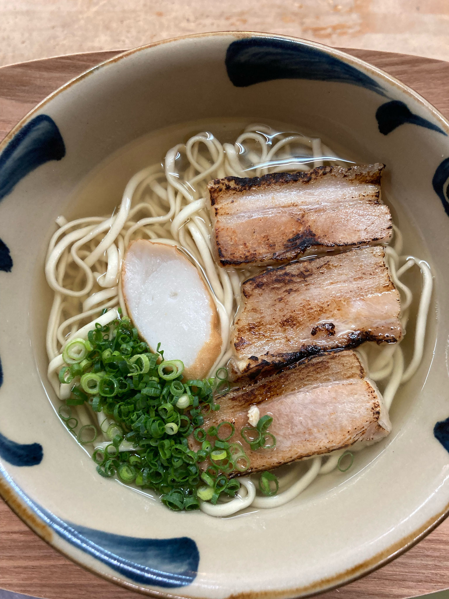 米八そば 沖縄市泡瀬の沖縄そば屋